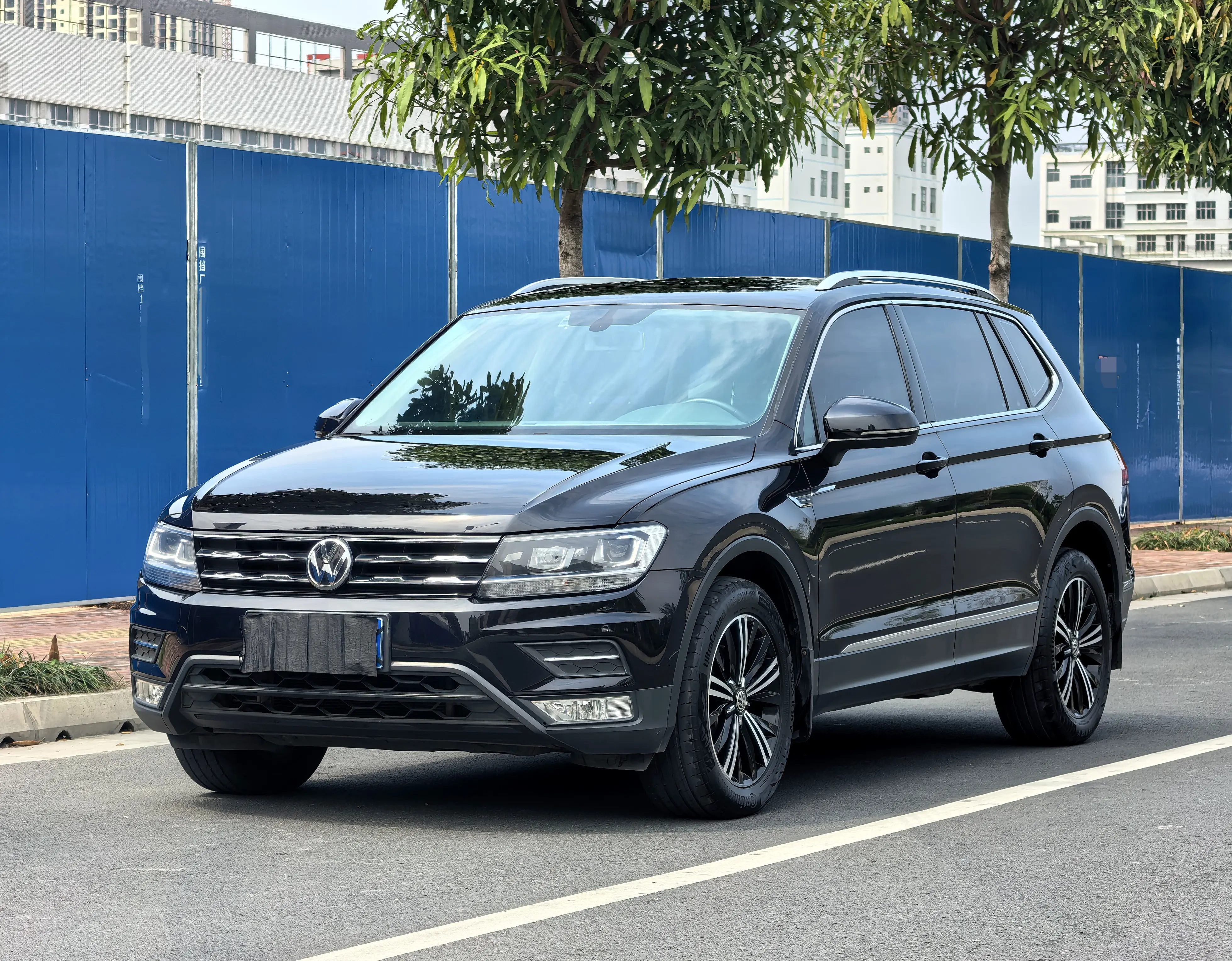 Volkswagen Tiguan L
