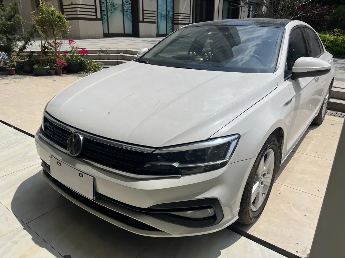 Volkswagen Lamando