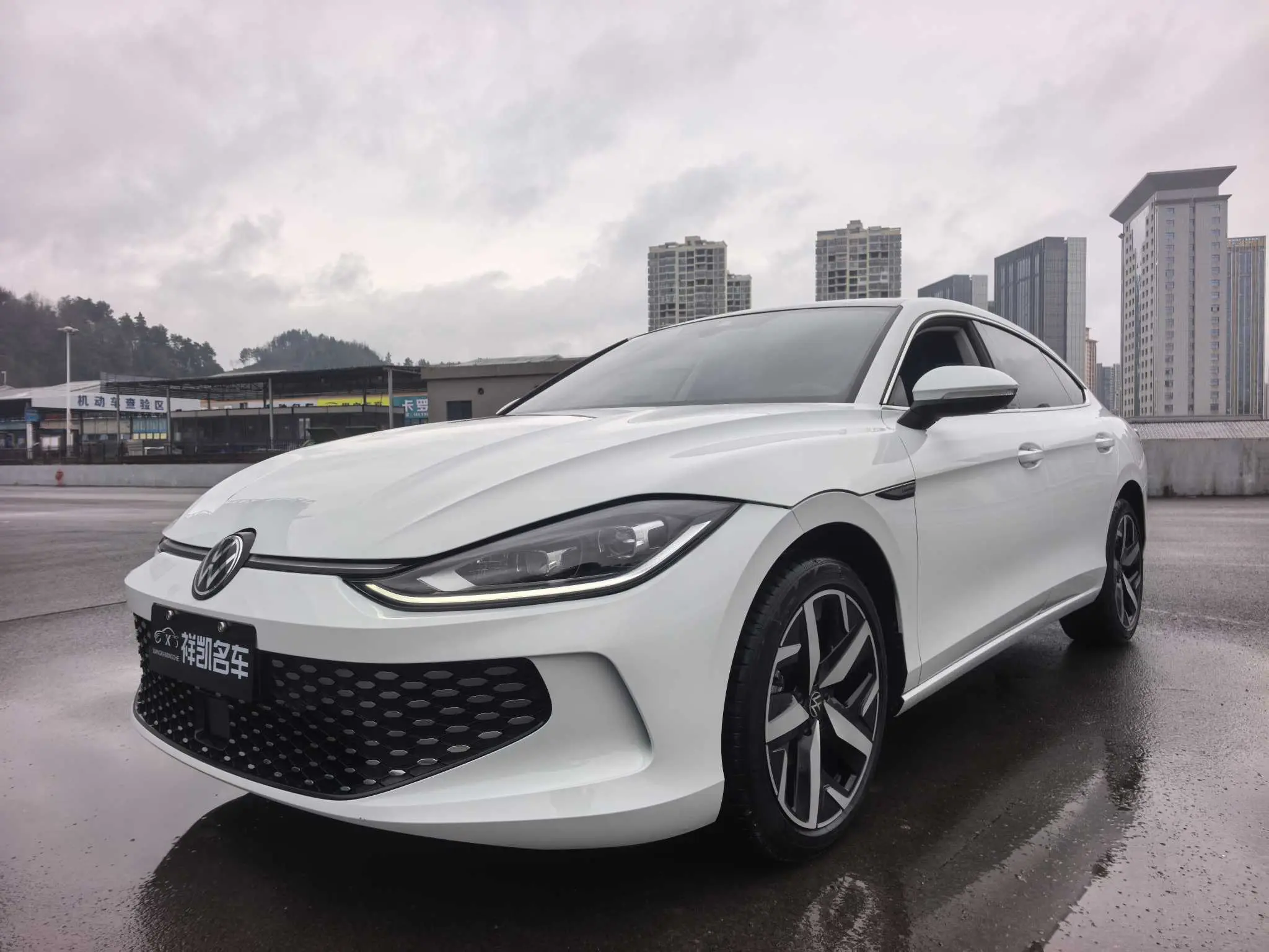 Volkswagen Lamando