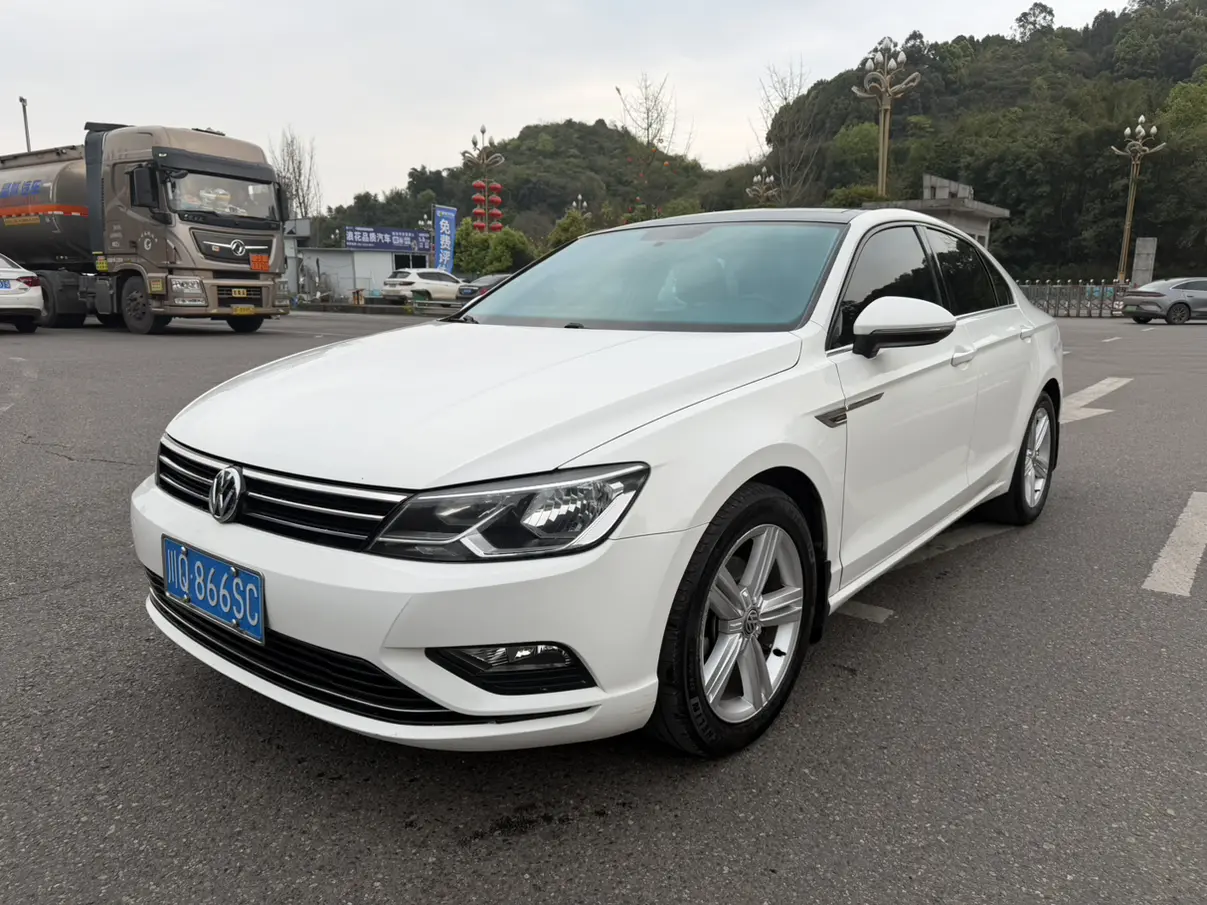 Volkswagen Lamando