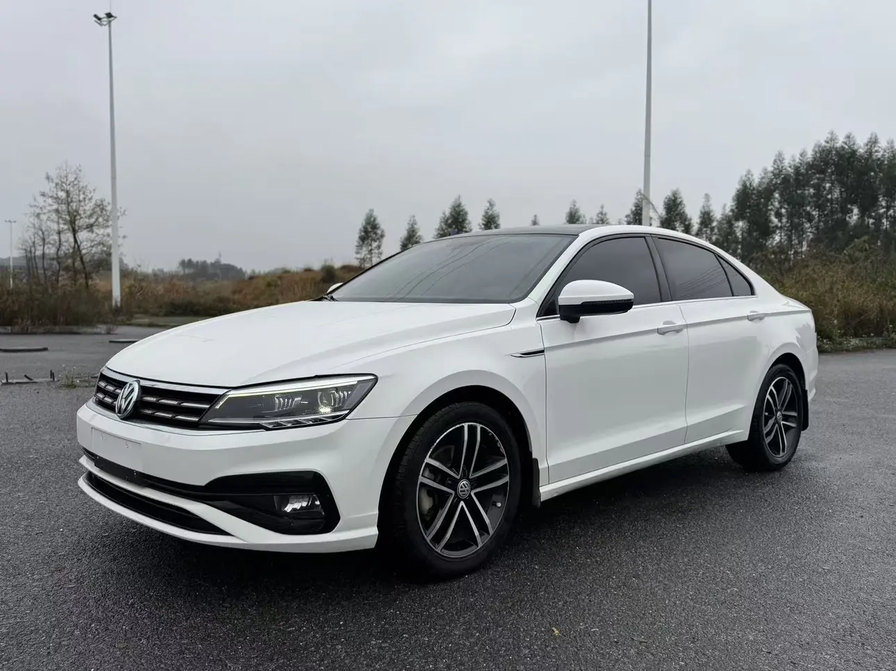 Volkswagen Lamando