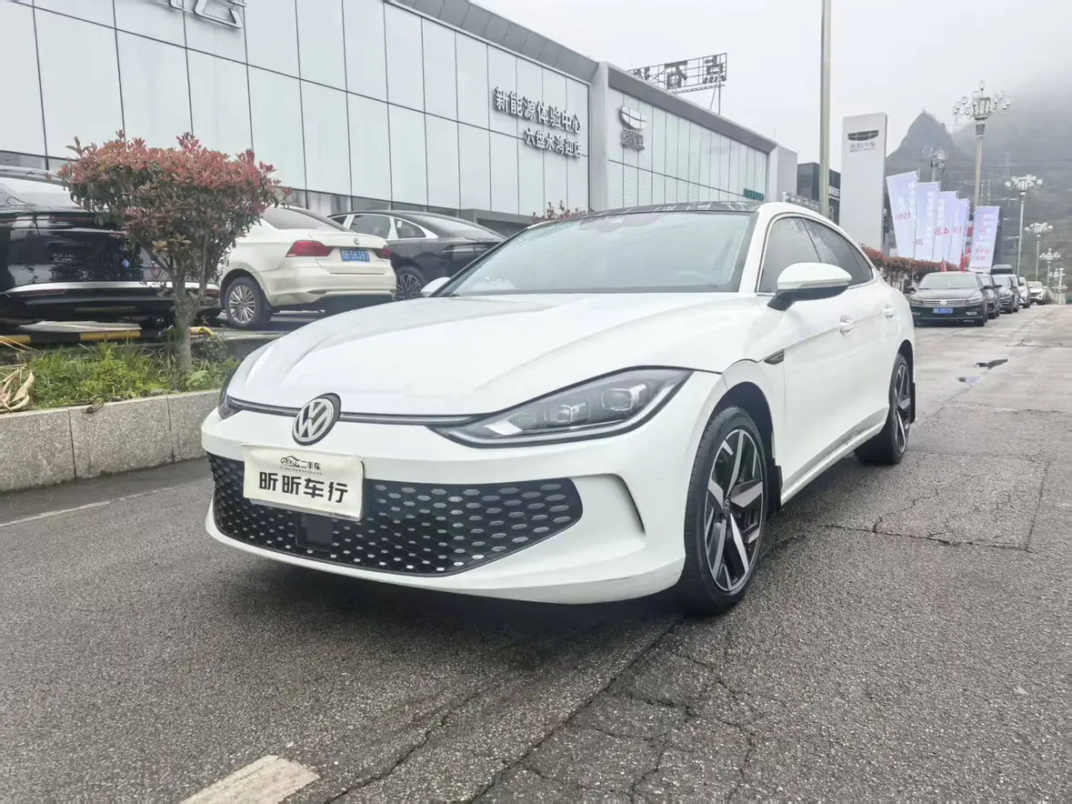 Volkswagen Lamando