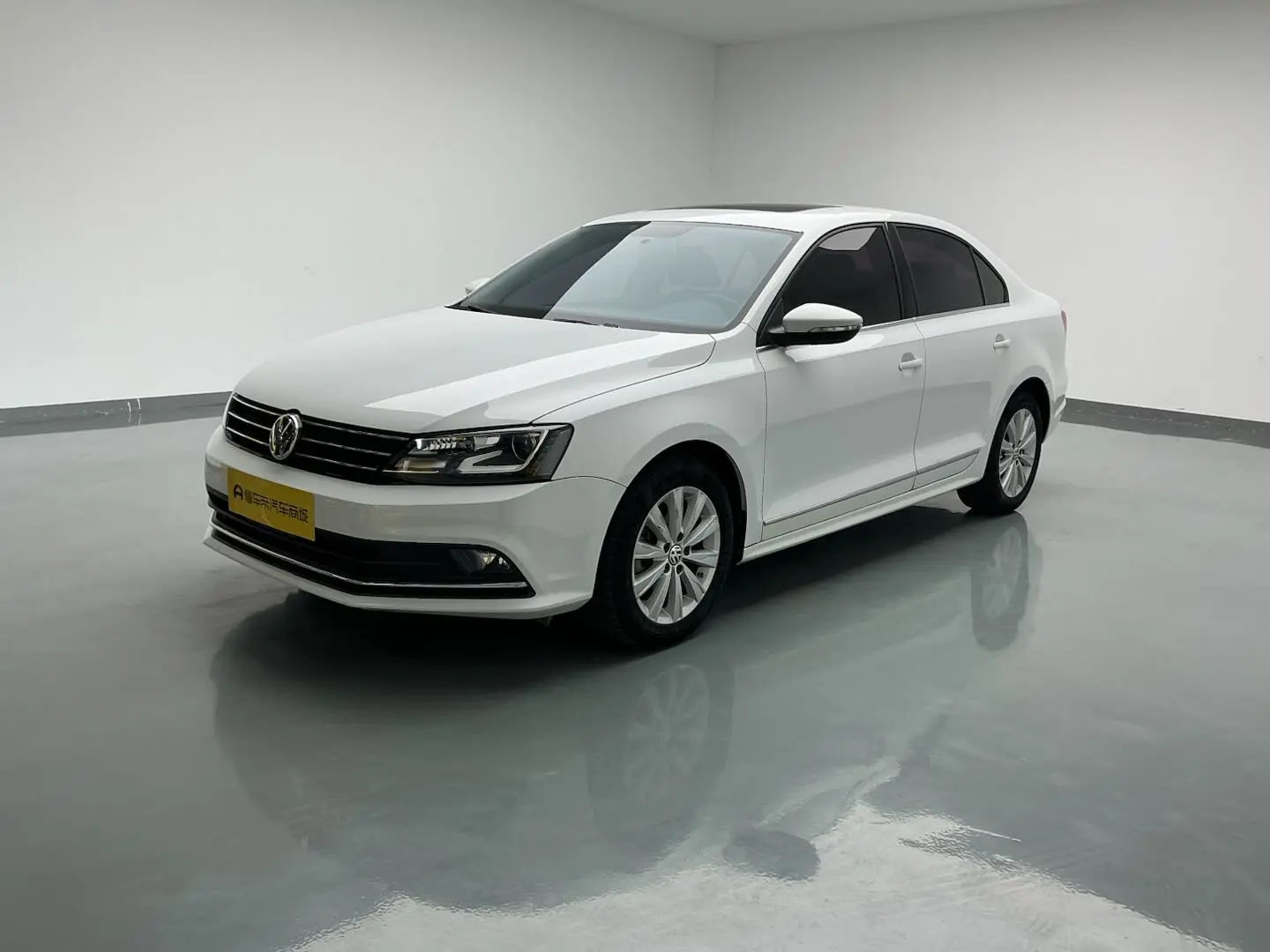 Volkswagen Sagitar