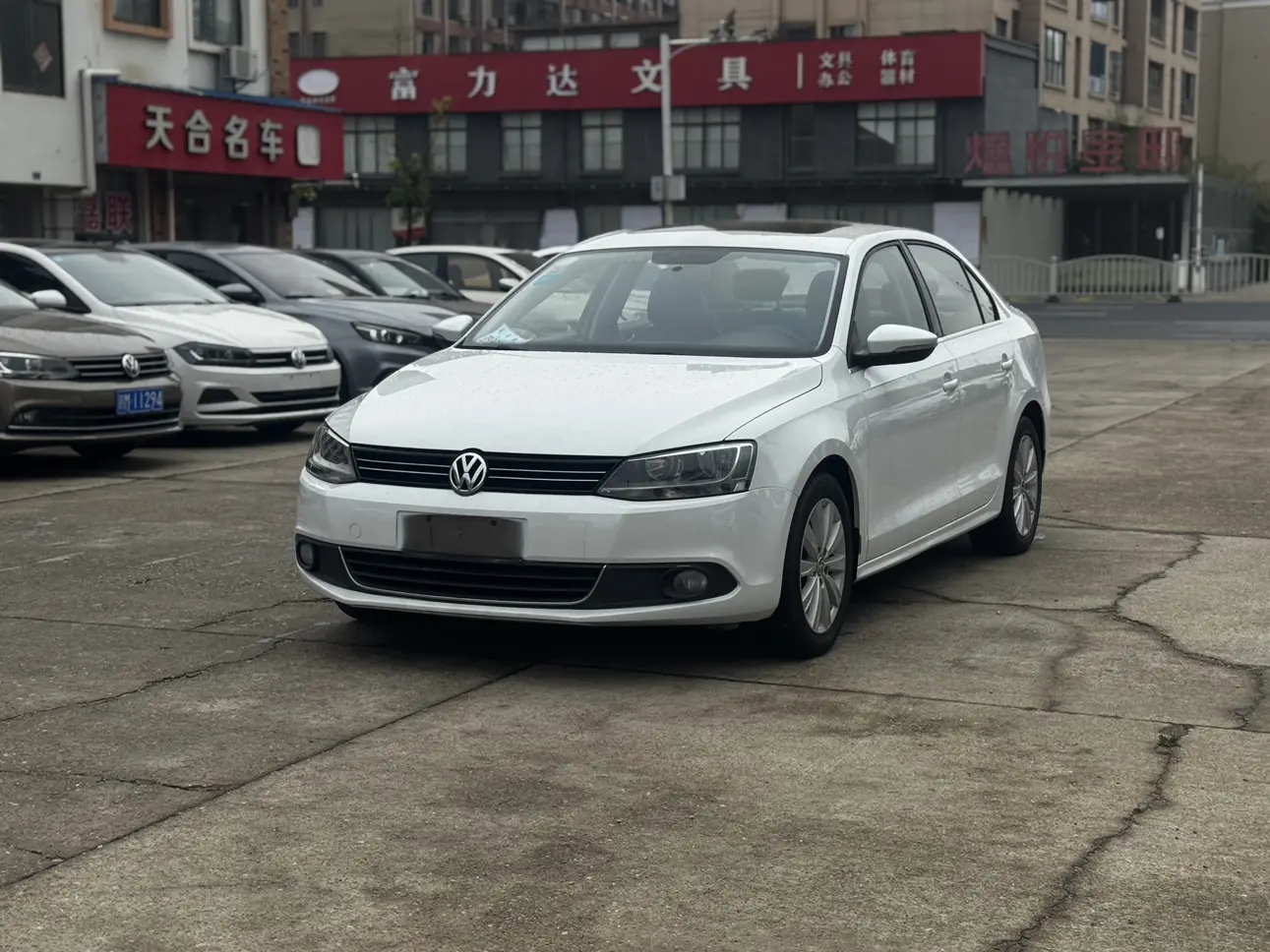 Volkswagen Sagitar