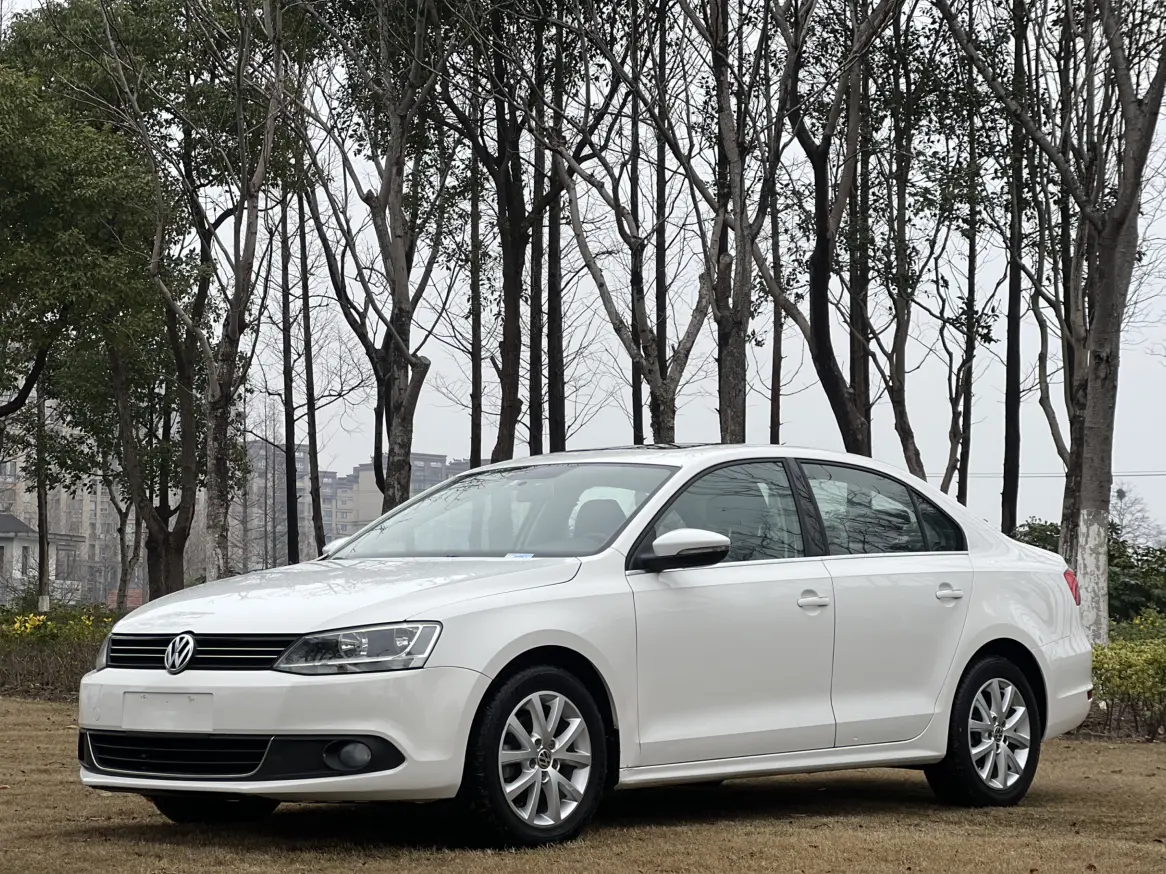 Volkswagen Sagitar