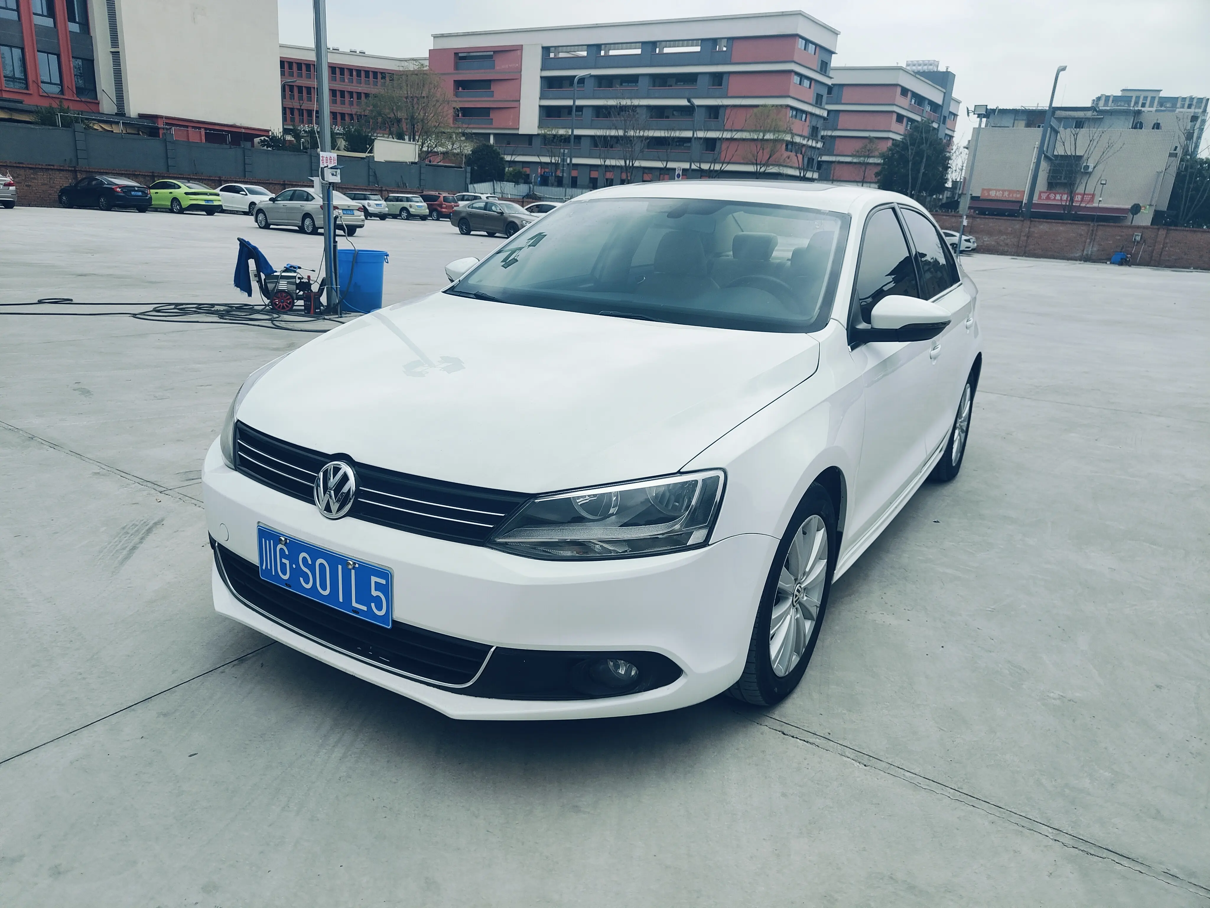 Volkswagen Sagitar