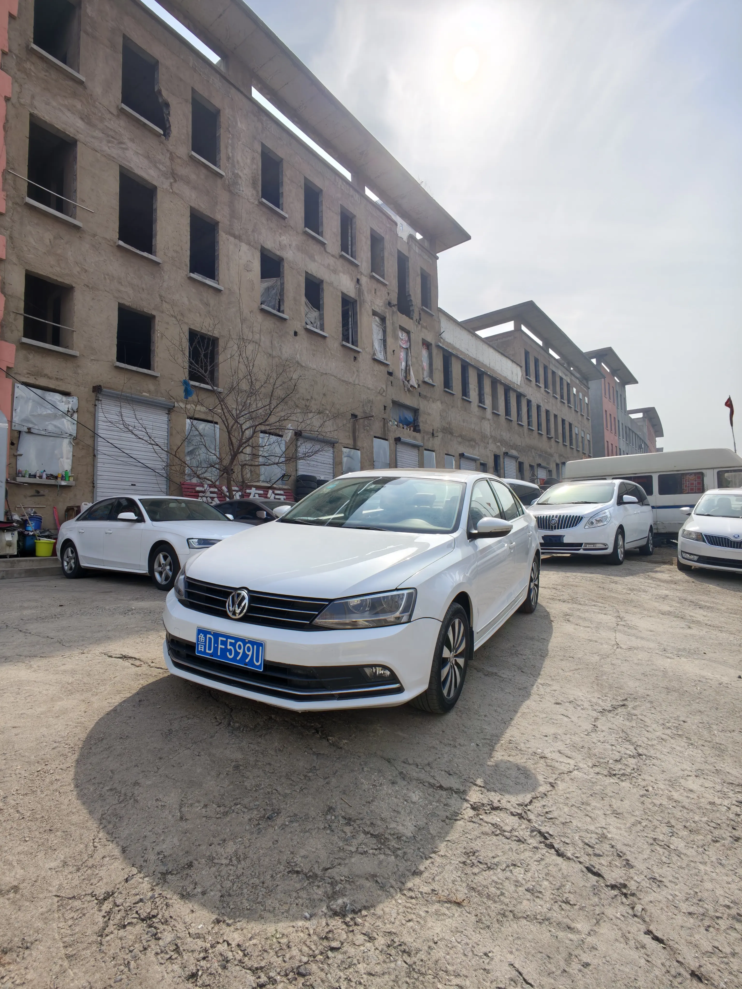 Volkswagen Sagitar