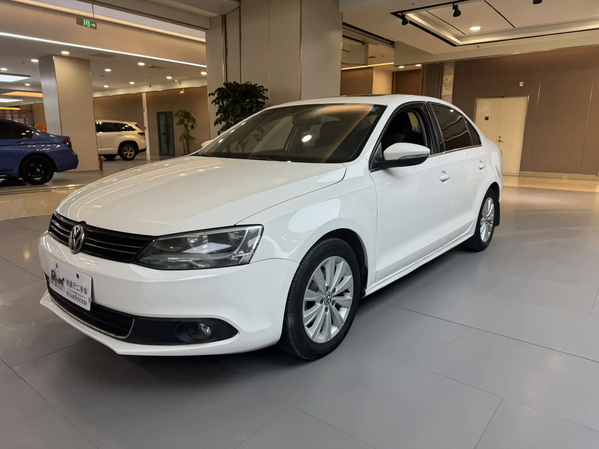 Volkswagen Sagitar