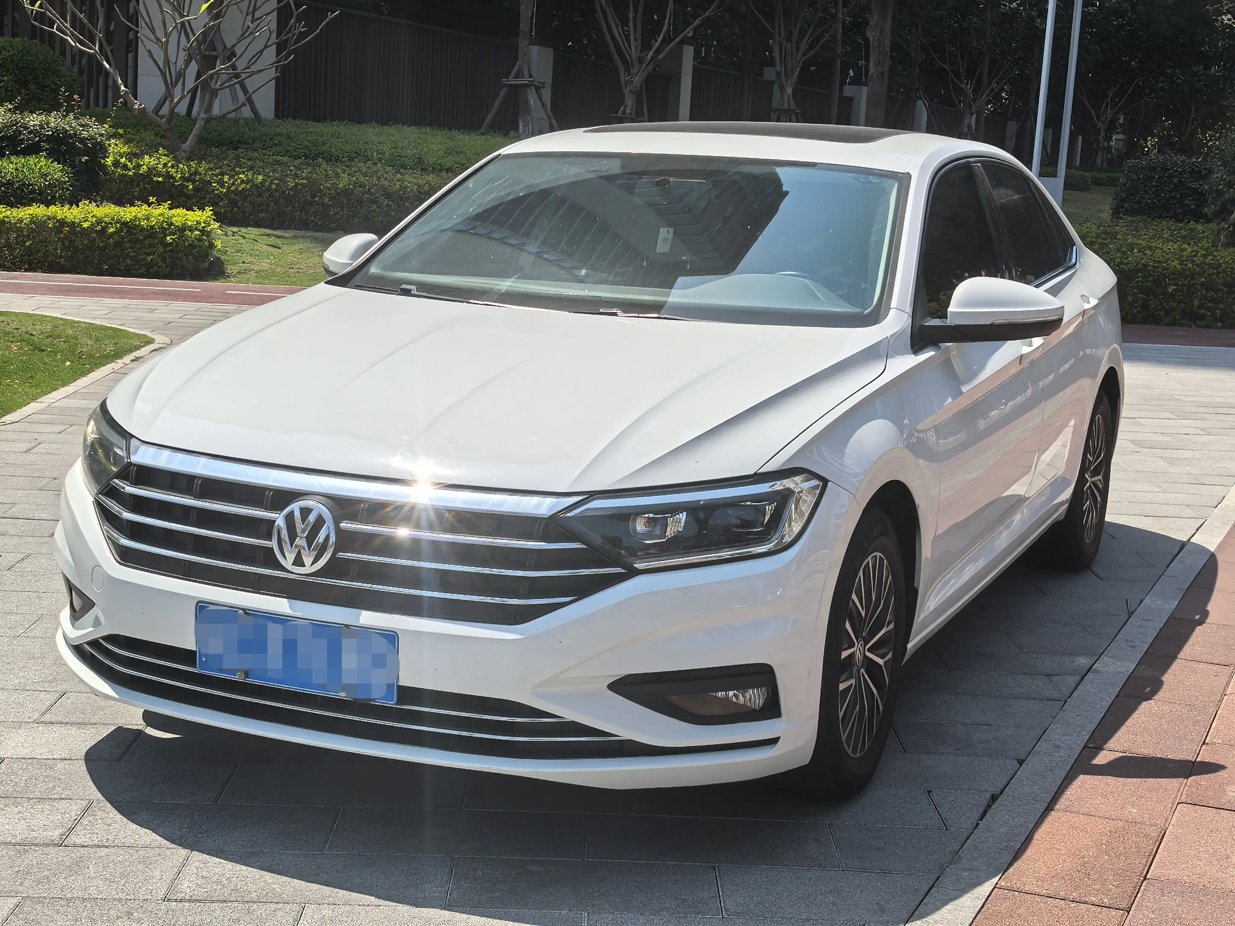 Volkswagen Sagitar