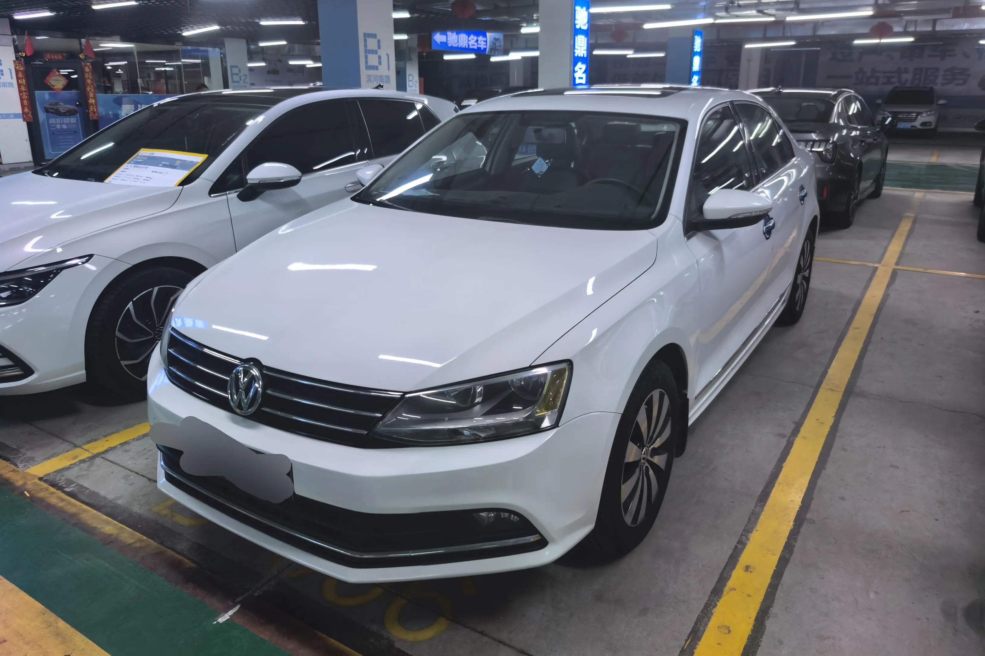 Volkswagen Sagitar