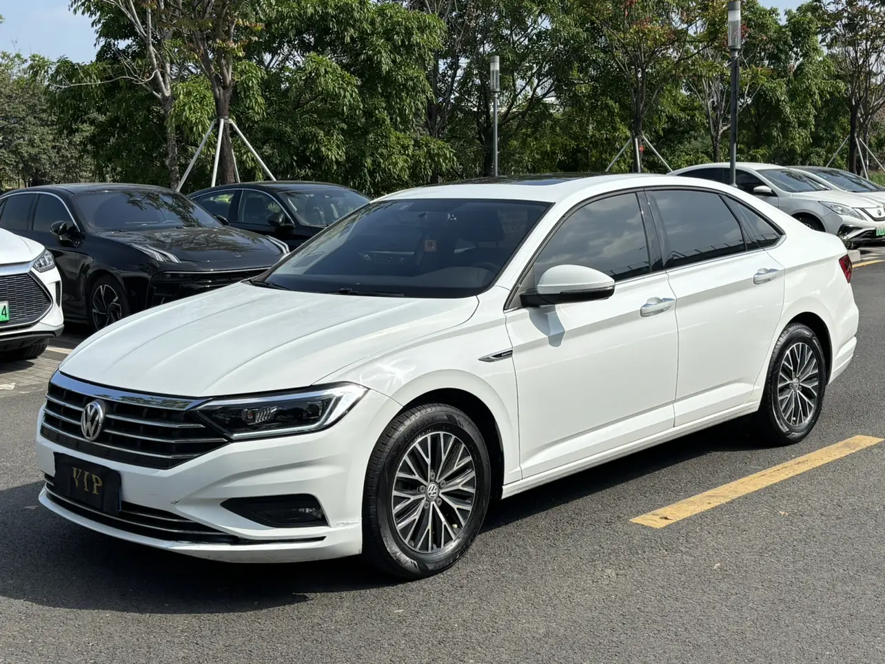 Volkswagen Sagitar