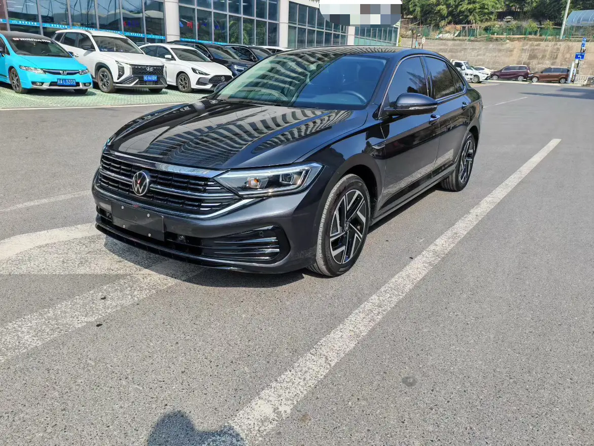 Volkswagen Sagitar
