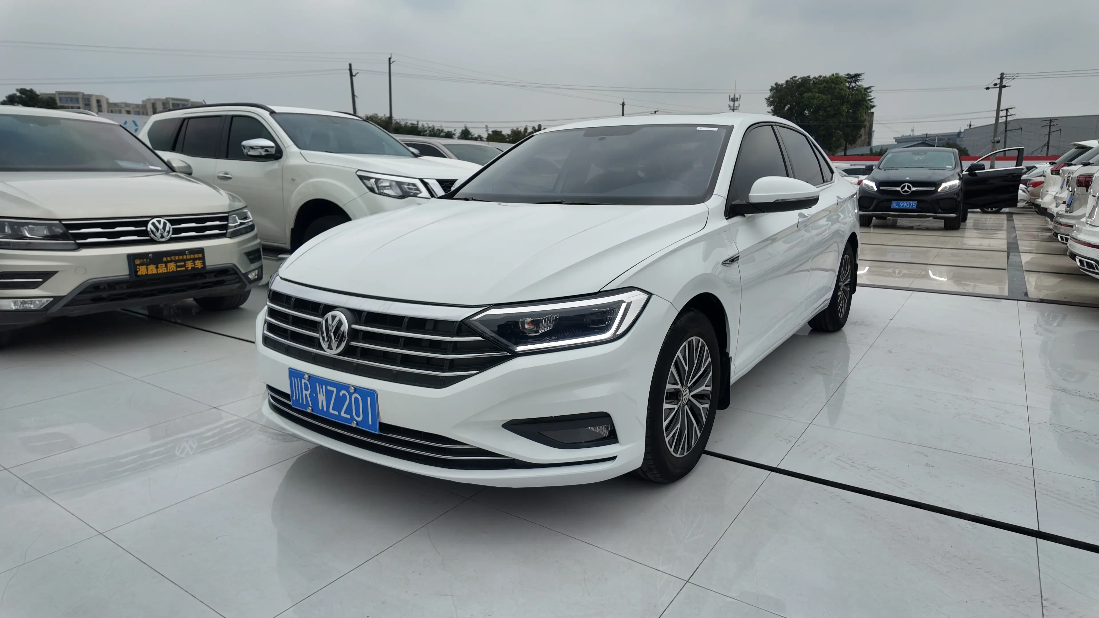 Volkswagen Sagitar