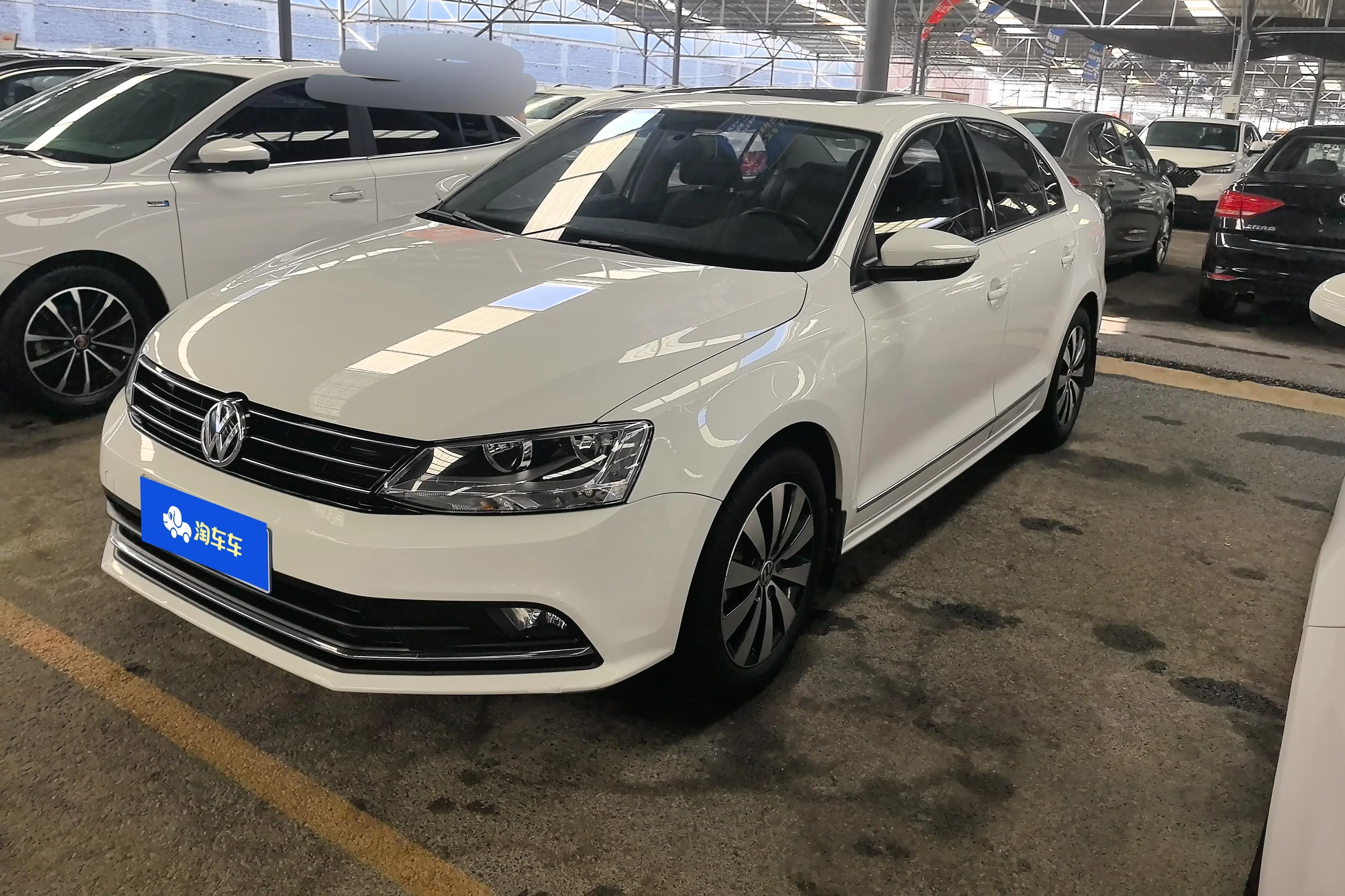 Volkswagen Sagitar