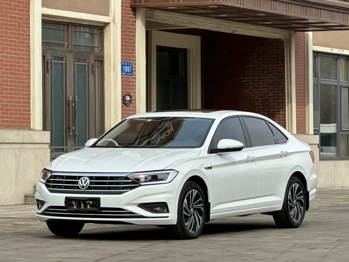 Volkswagen Sagitar