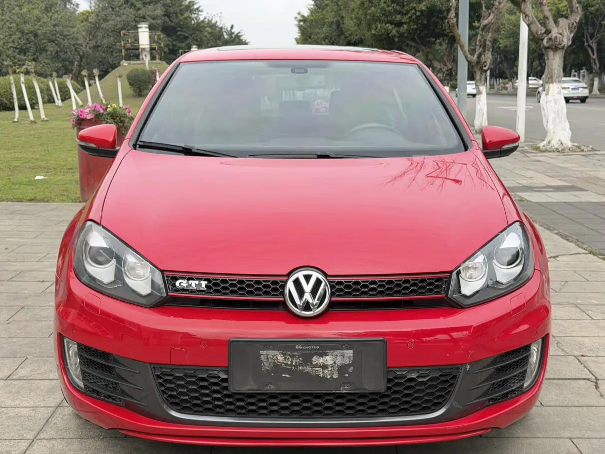 Volkswagen Golf GTI  из Китая