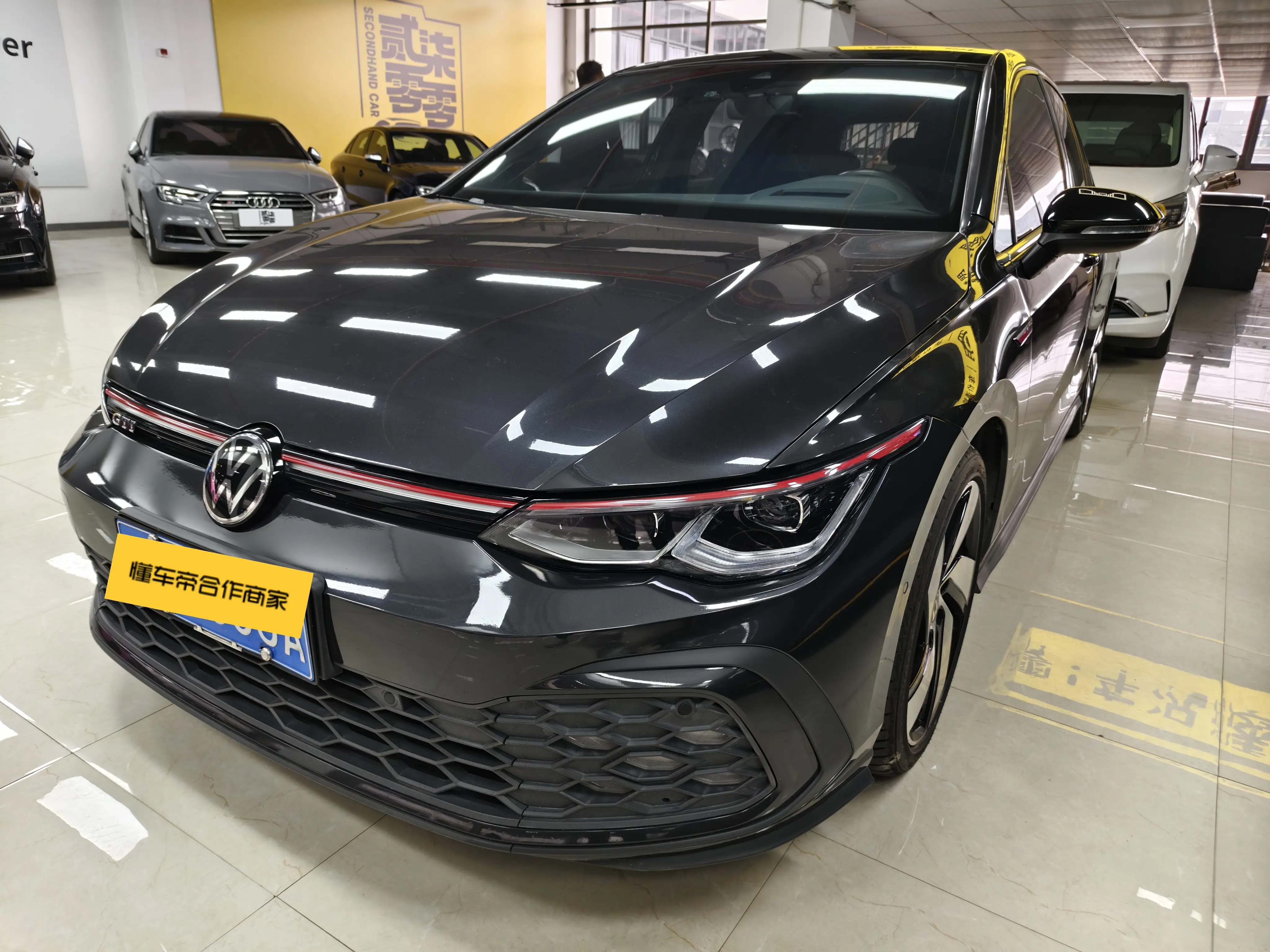 Volkswagen Golf GTI