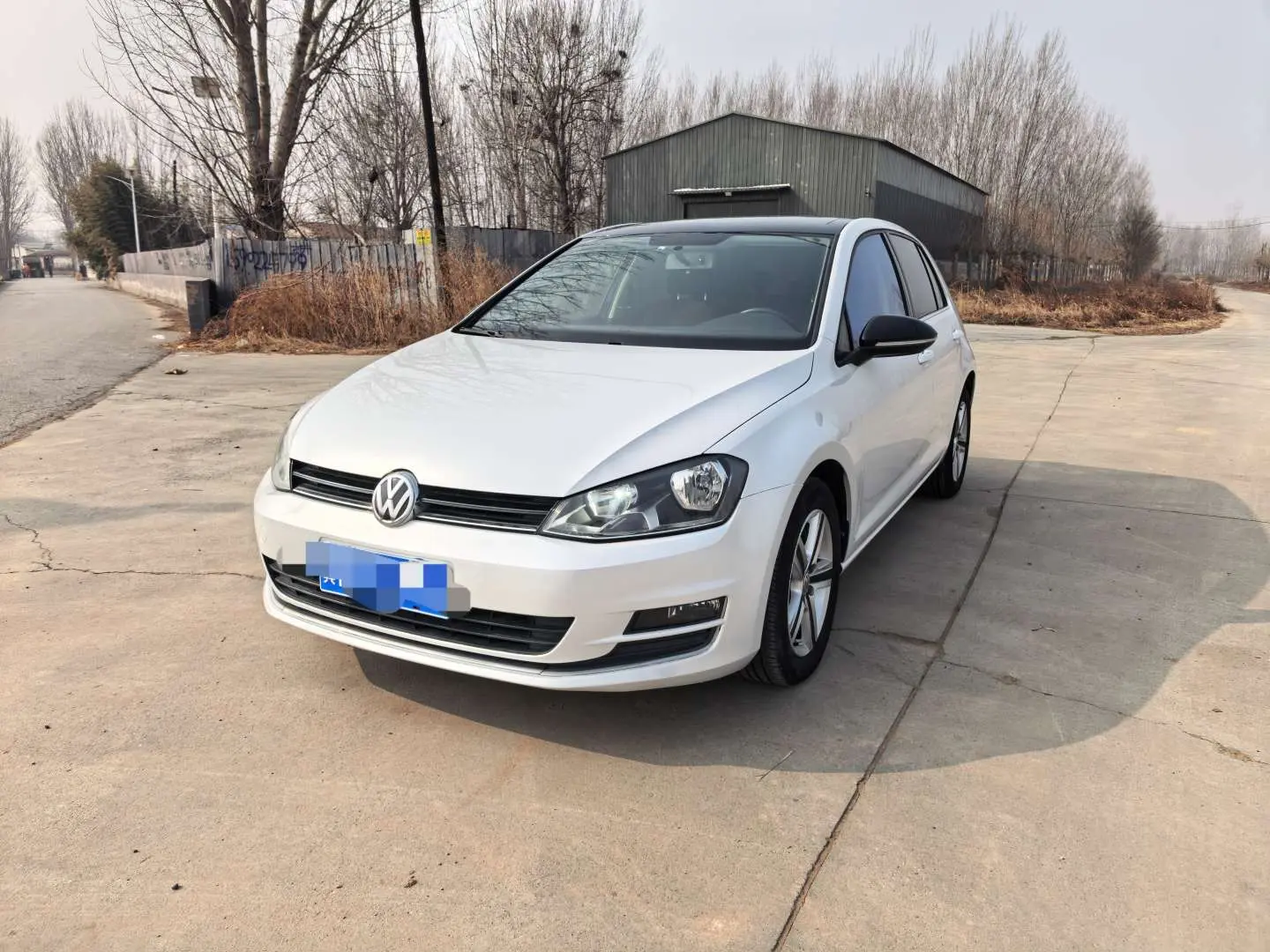 Volkswagen Golf  из Китая