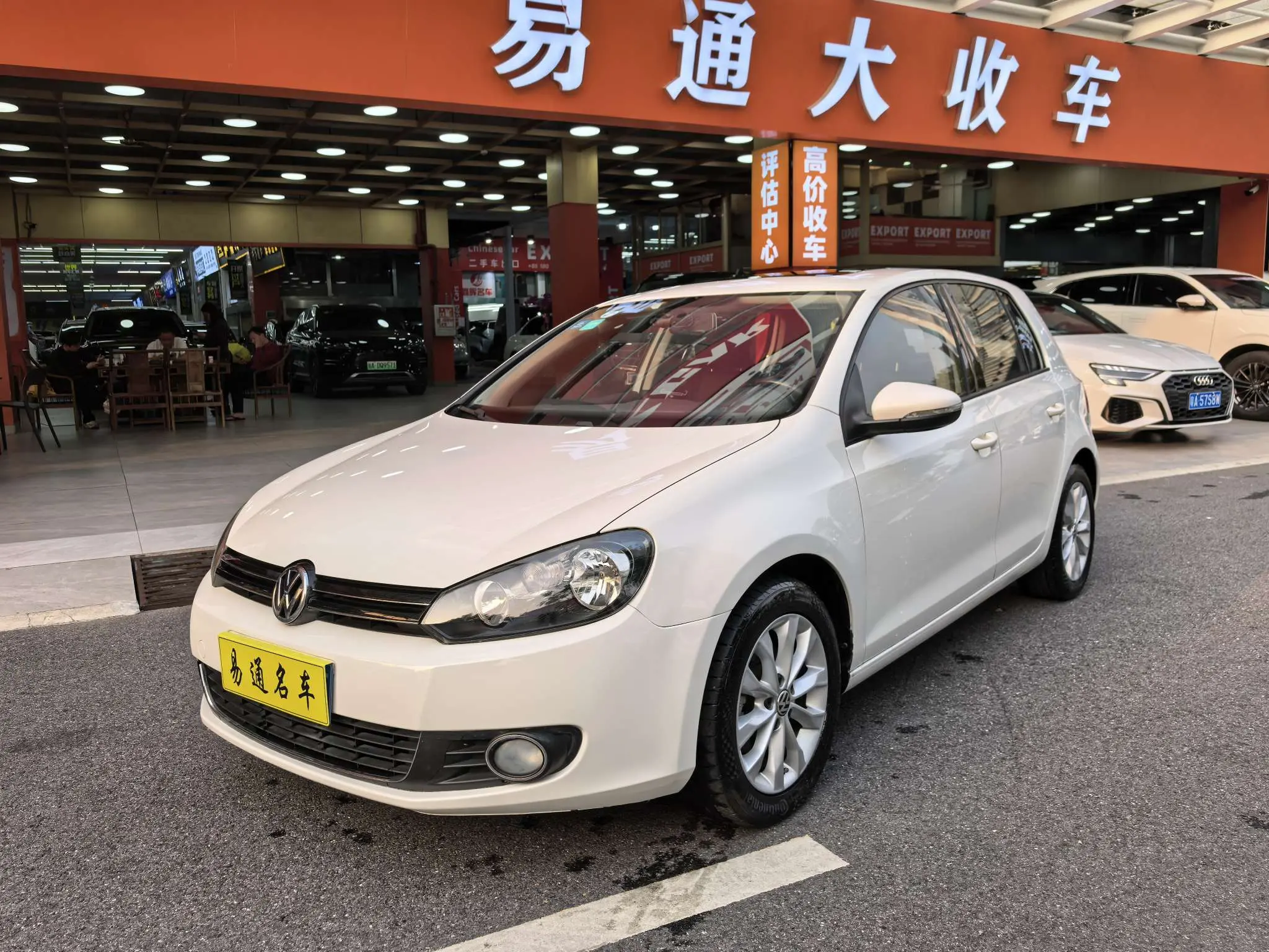 Volkswagen Golf  из Китая