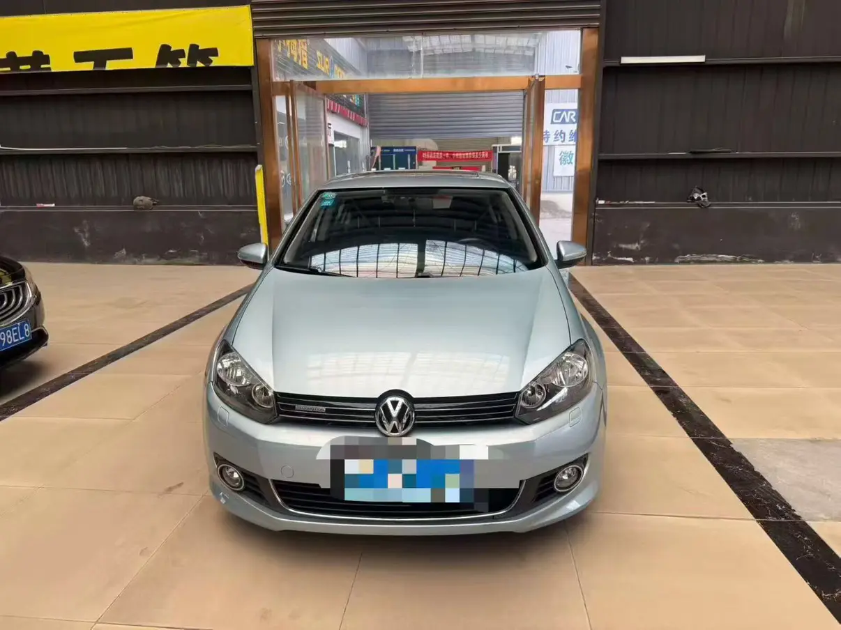 Volkswagen Golf  из Китая