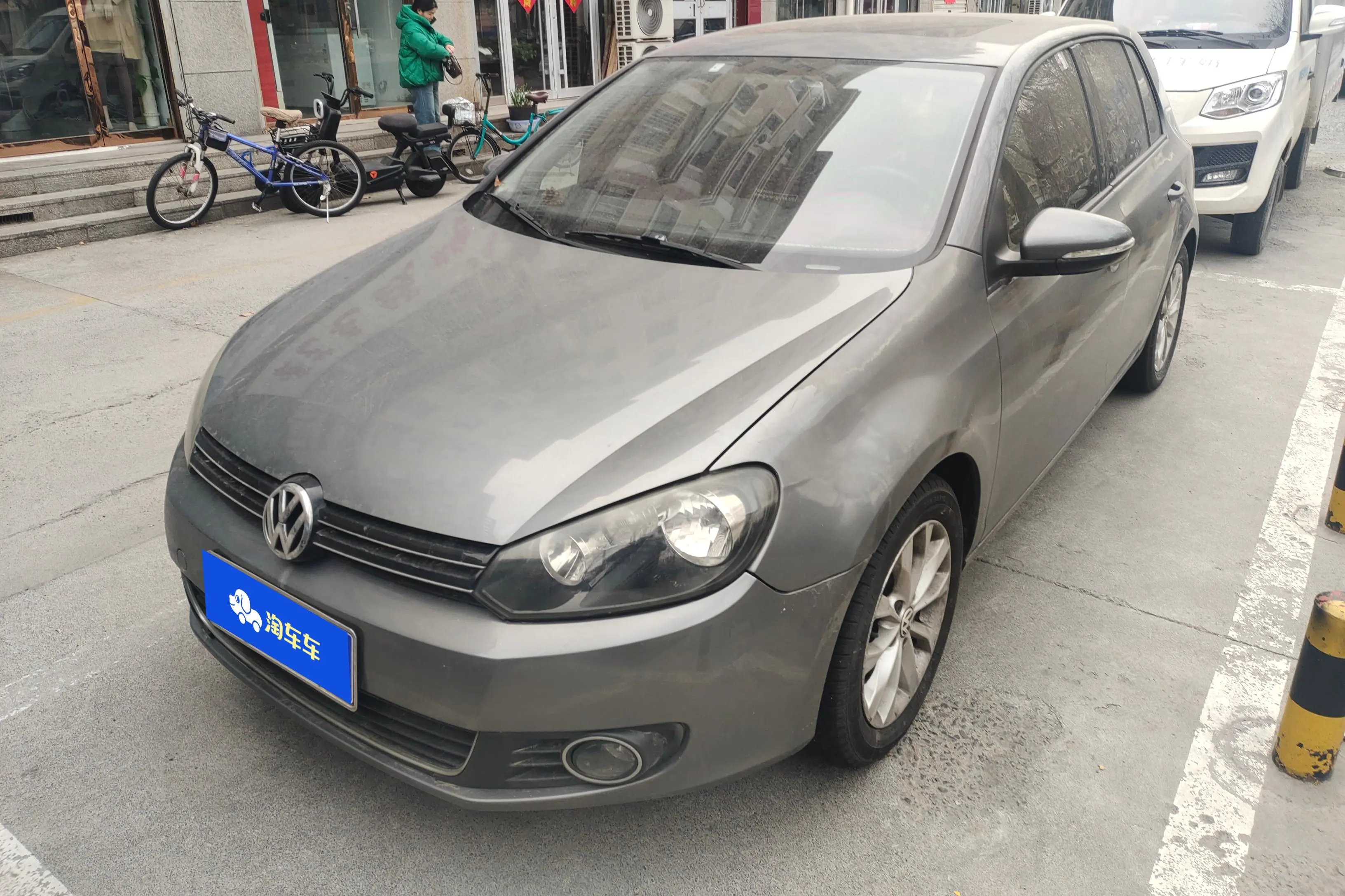 Volkswagen Golf  из Китая