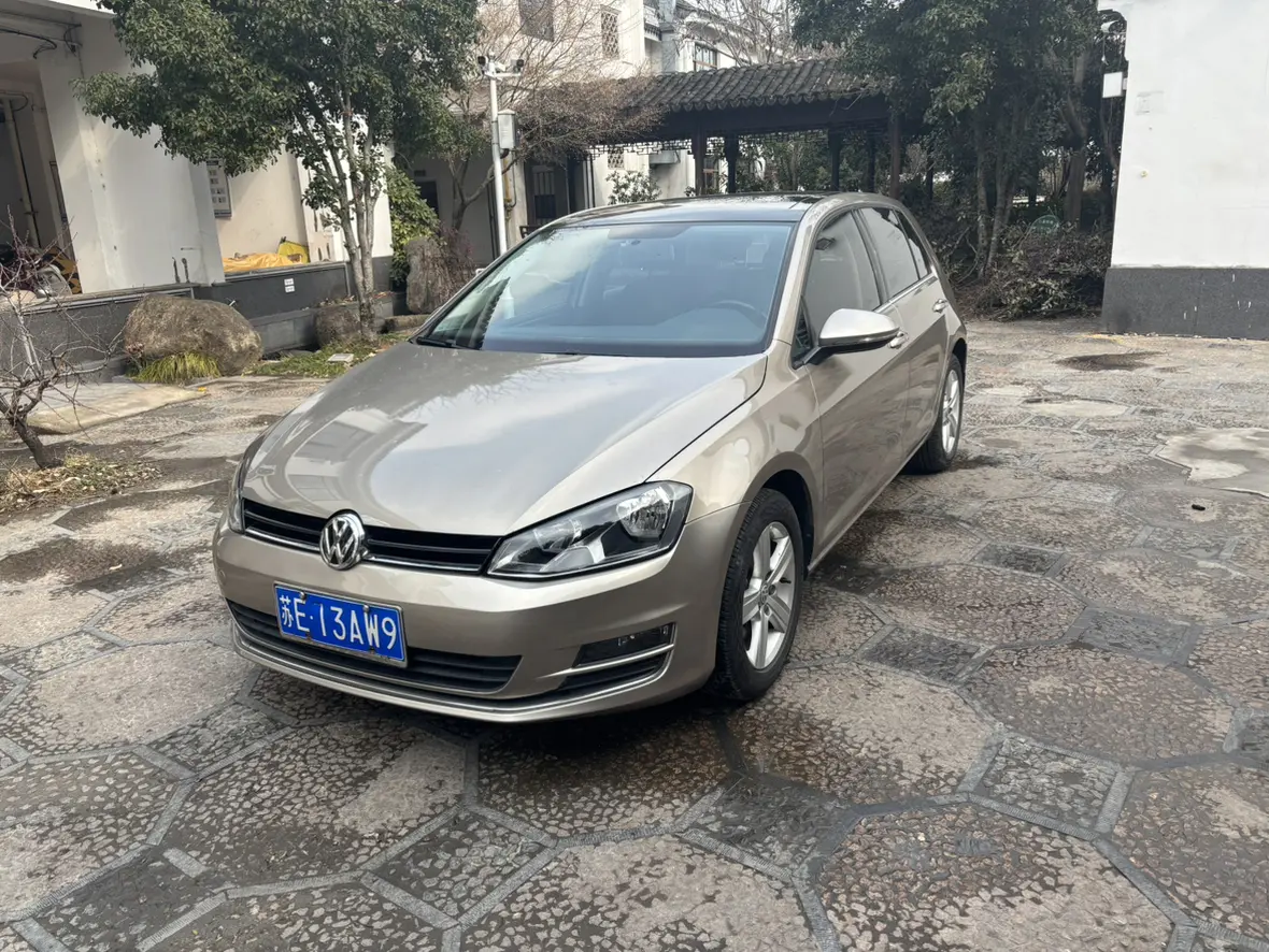 Volkswagen Golf  из Китая