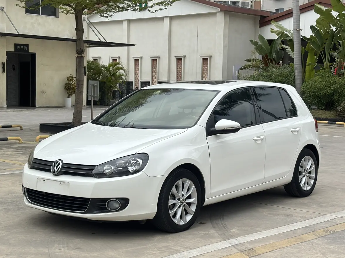 Volkswagen Golf  из Китая
