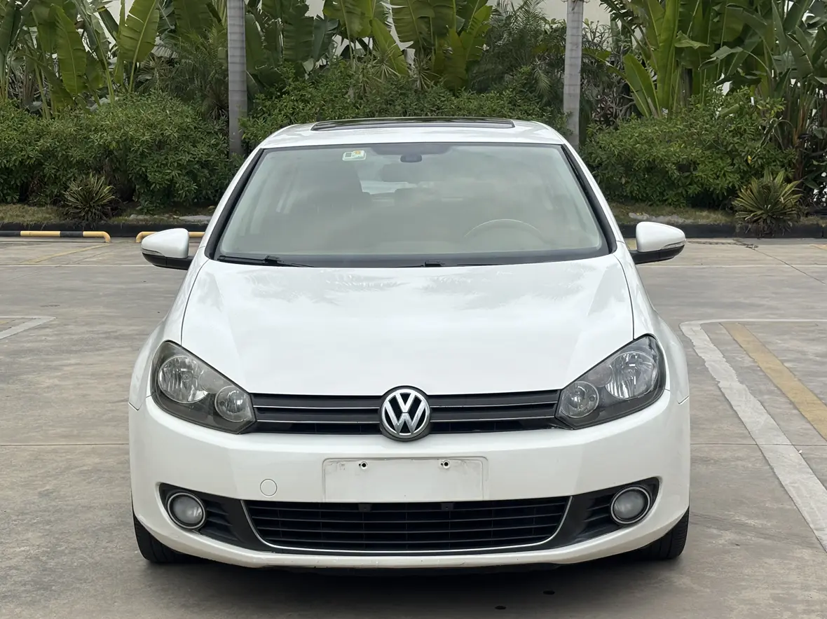 Volkswagen Golf  из Китая