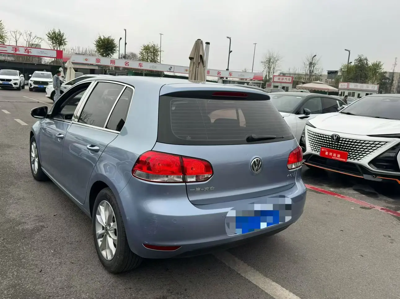 Volkswagen Golf  из Китая