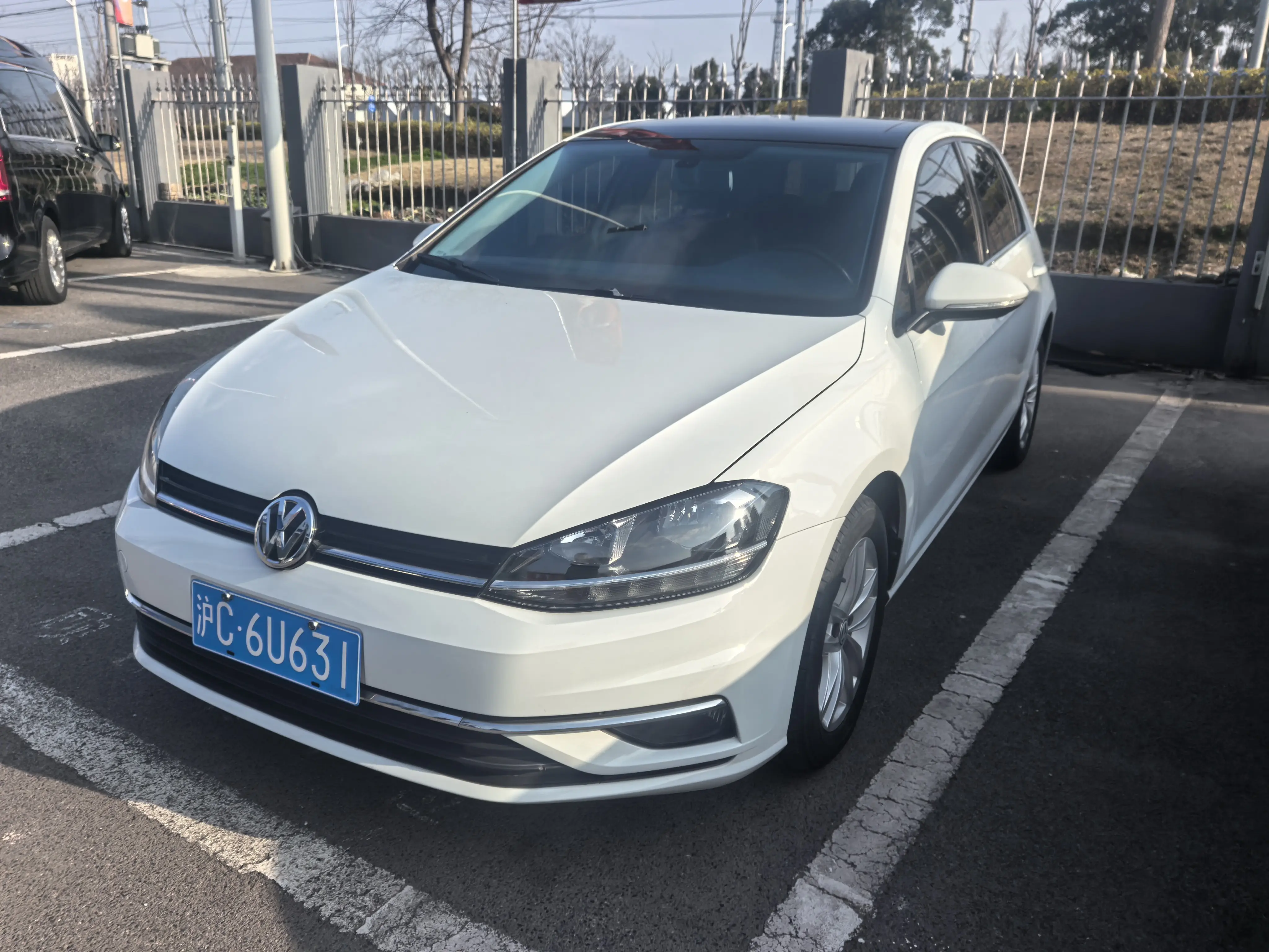 Volkswagen Golf  из Китая