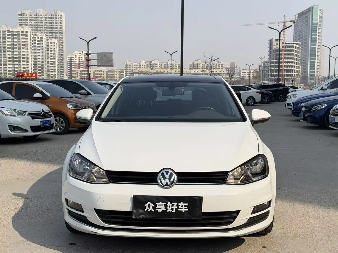 Volkswagen Golf  из Китая