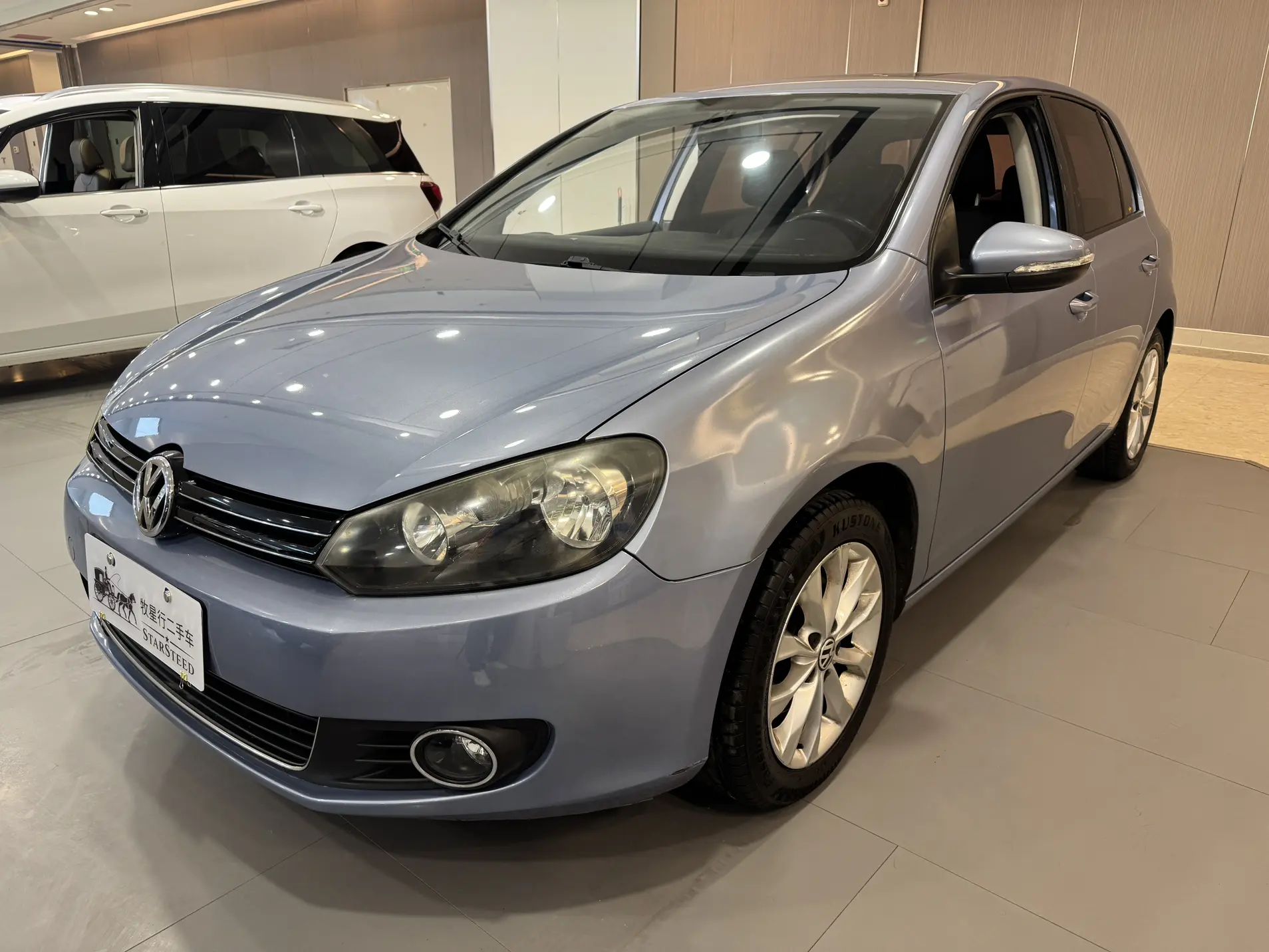 Volkswagen Golf  из Китая