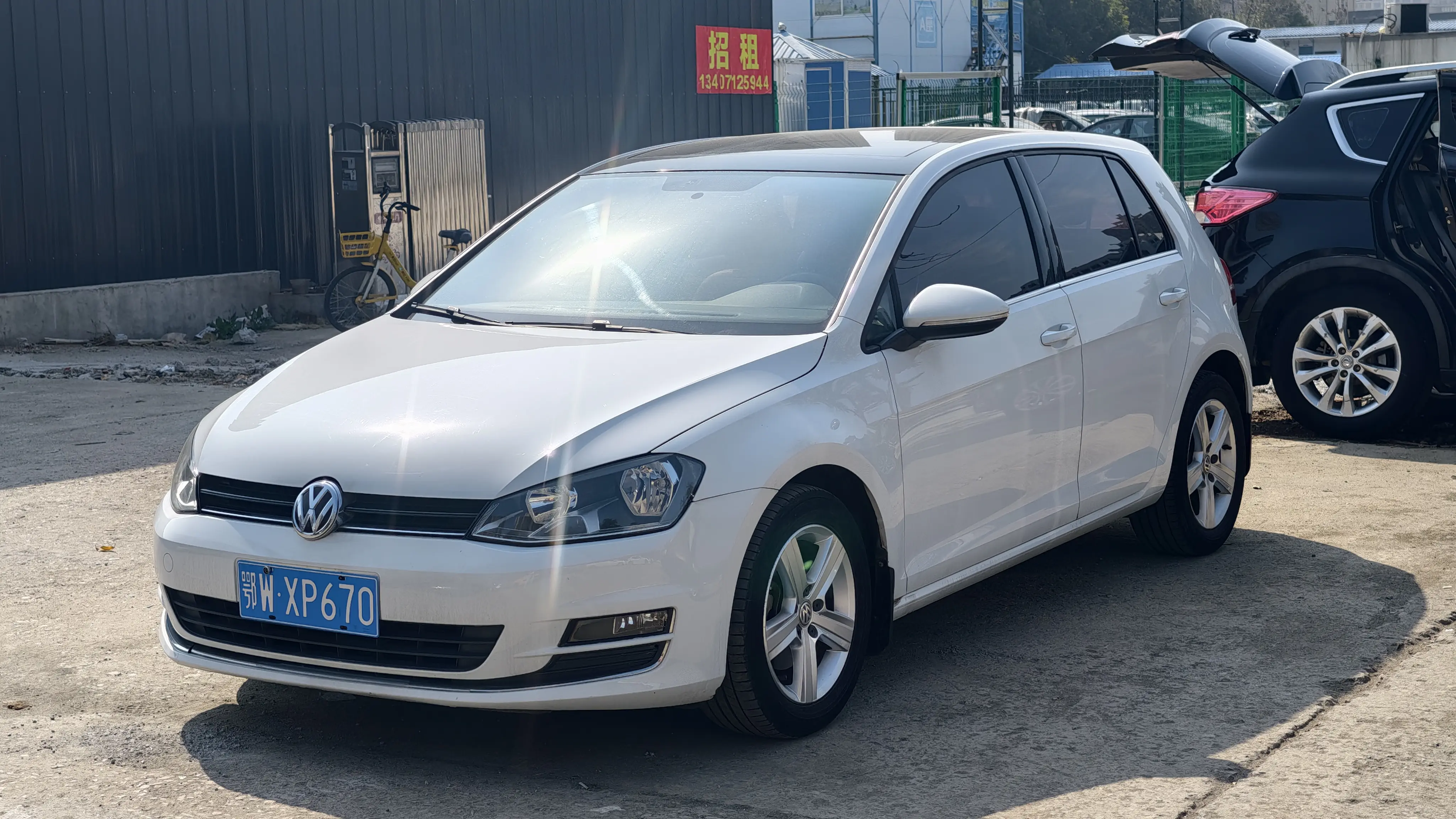 Volkswagen Golf  из Китая