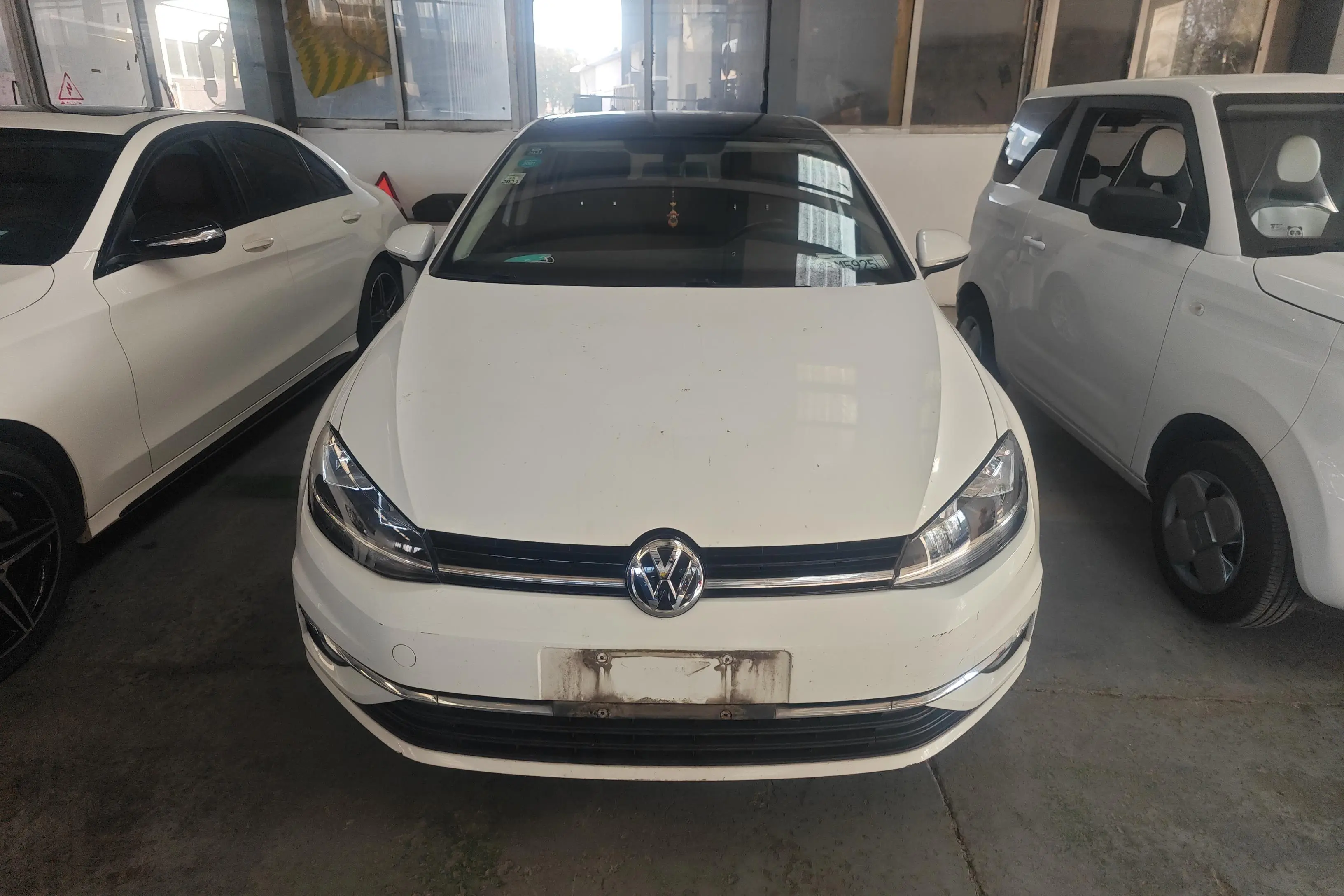 Volkswagen Golf  из Китая
