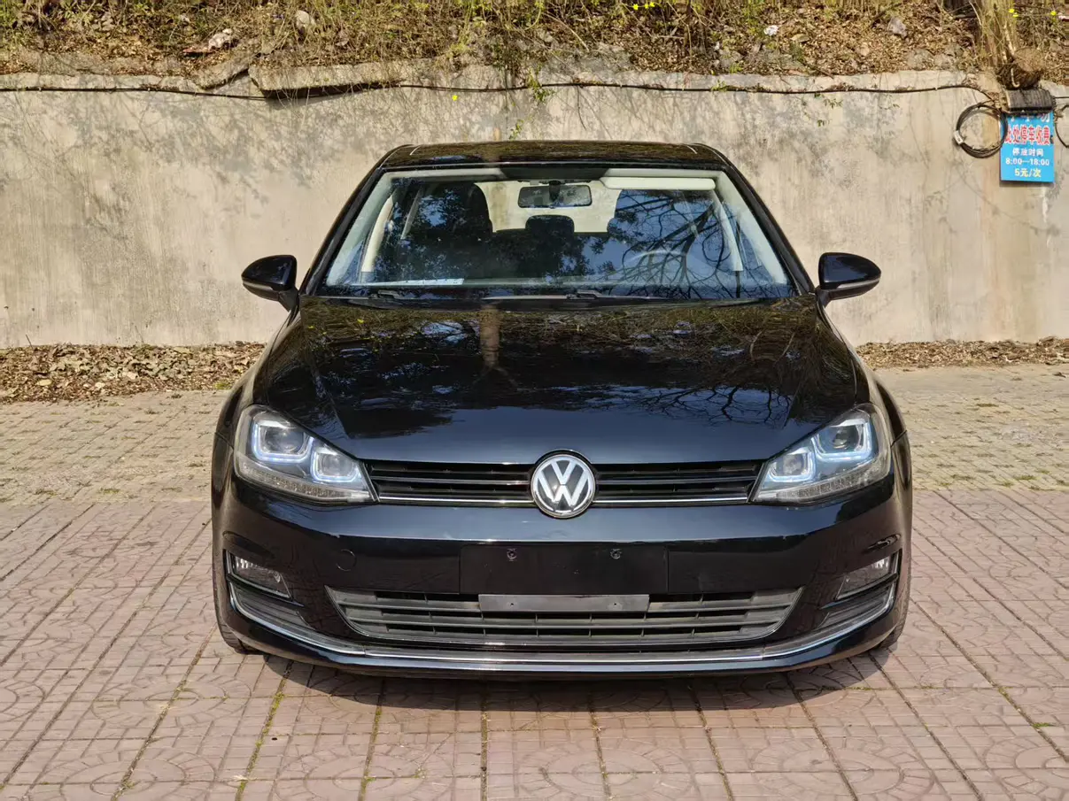 Volkswagen Golf  из Китая