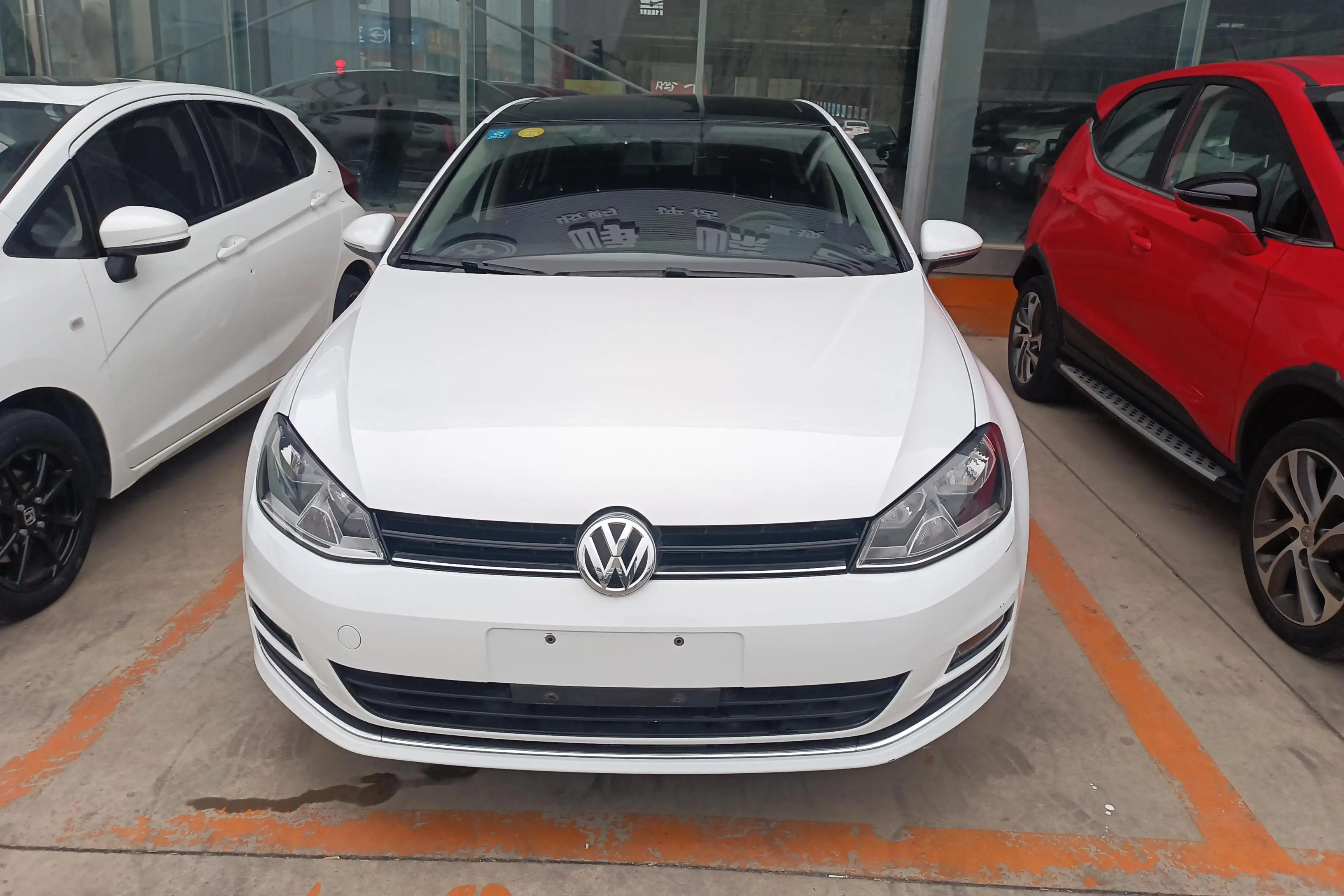 Volkswagen Golf  из Китая