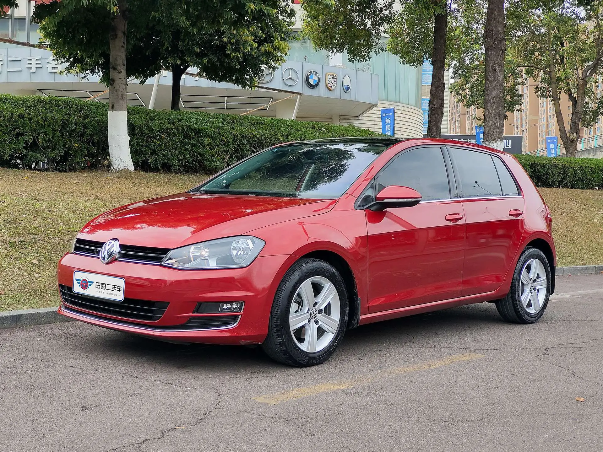 Volkswagen Golf  из Китая