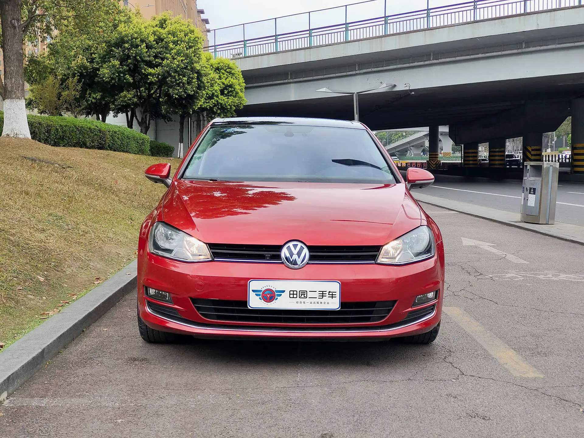 Volkswagen Golf  из Китая