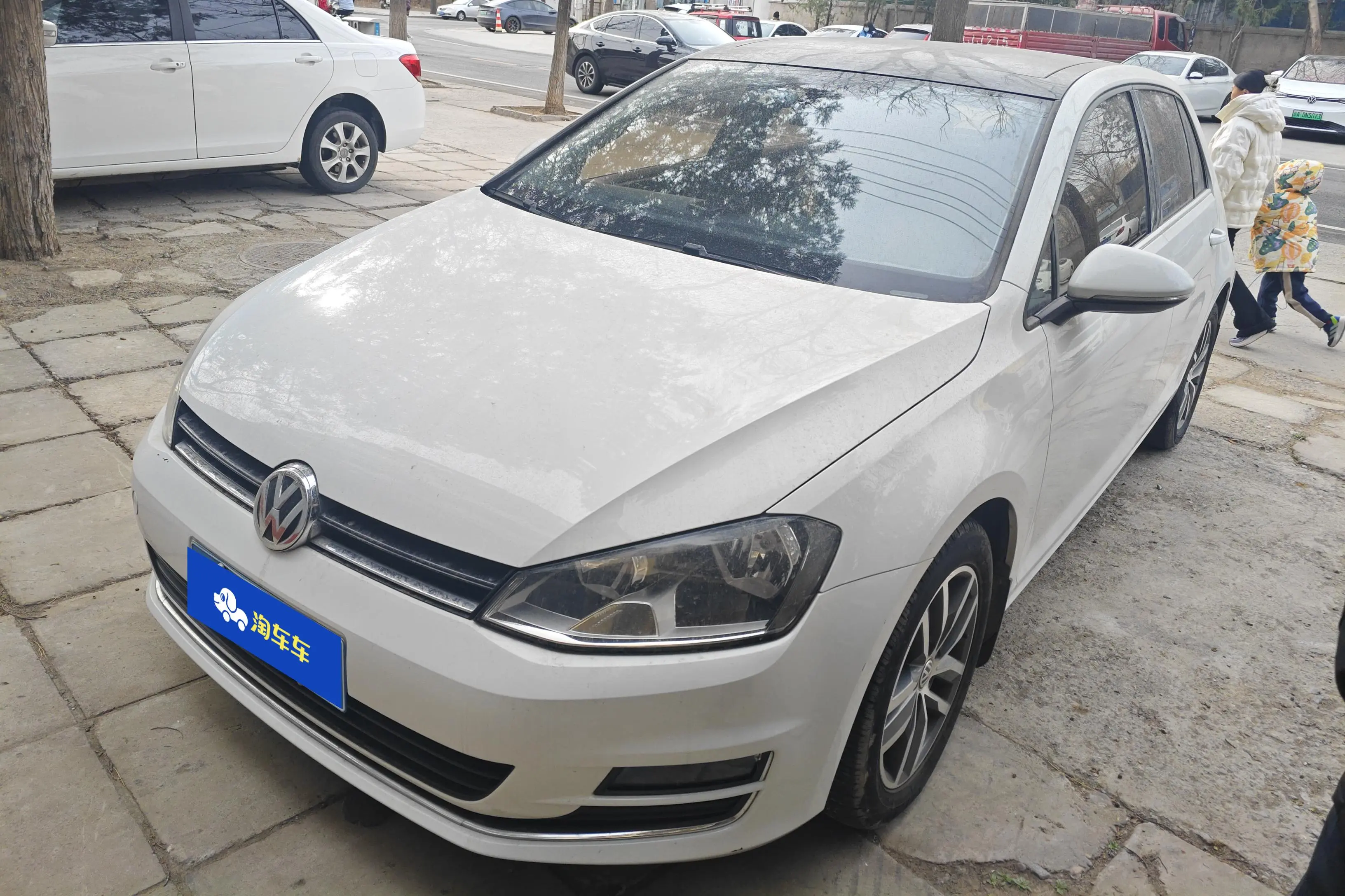 Volkswagen Golf  из Китая