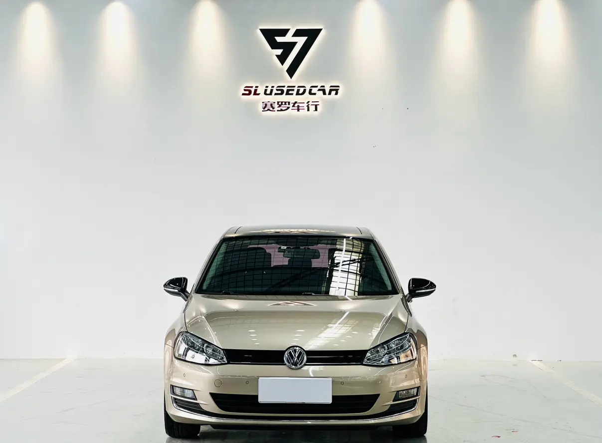 Volkswagen Golf  из Китая