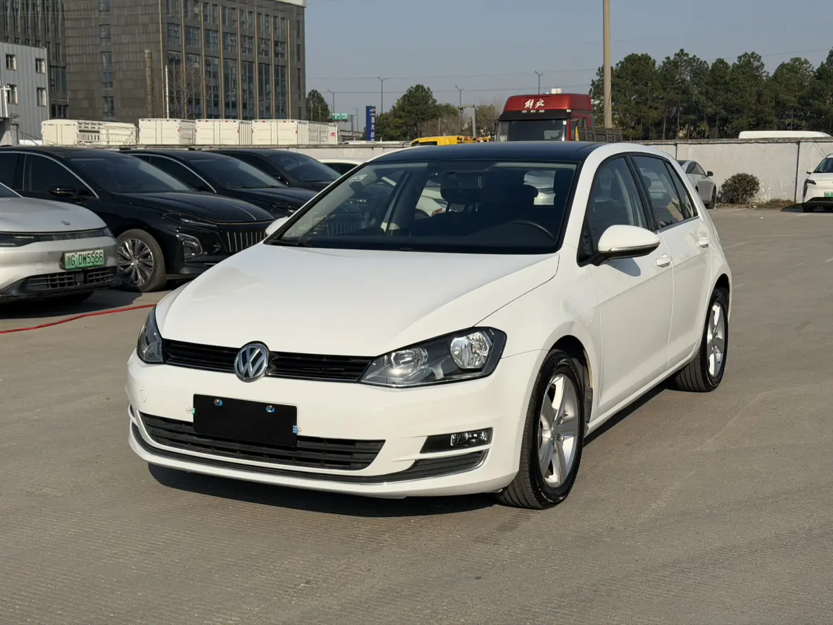 Volkswagen Golf  из Китая