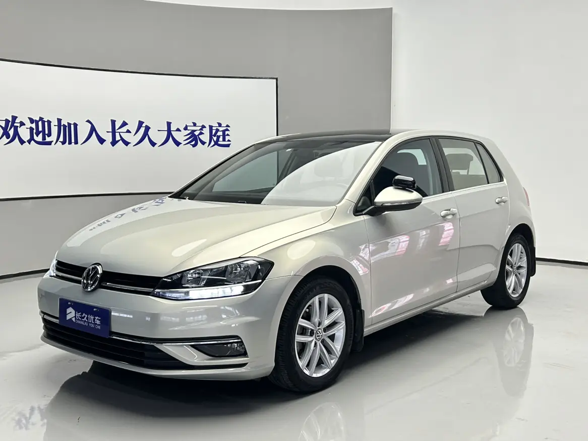 Volkswagen Golf  из Китая