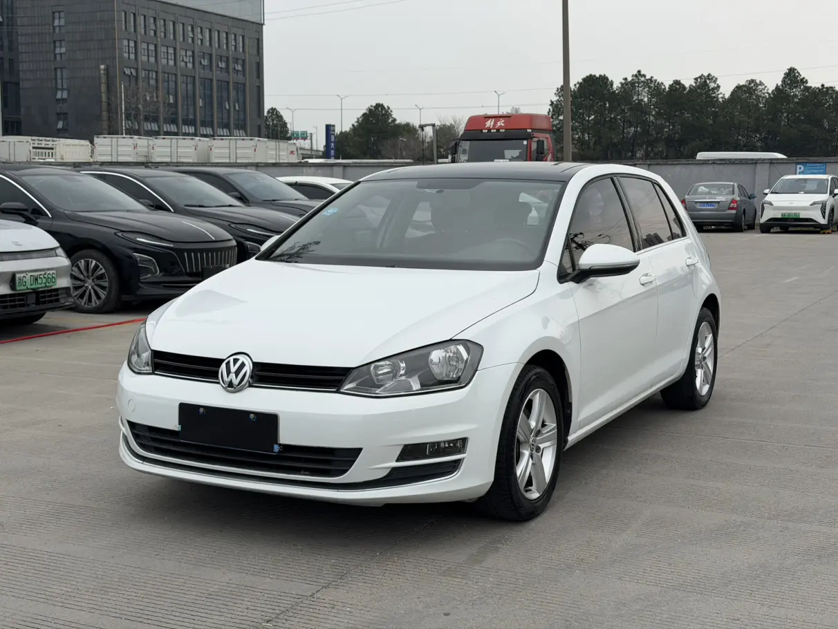 Volkswagen Golf  из Китая
