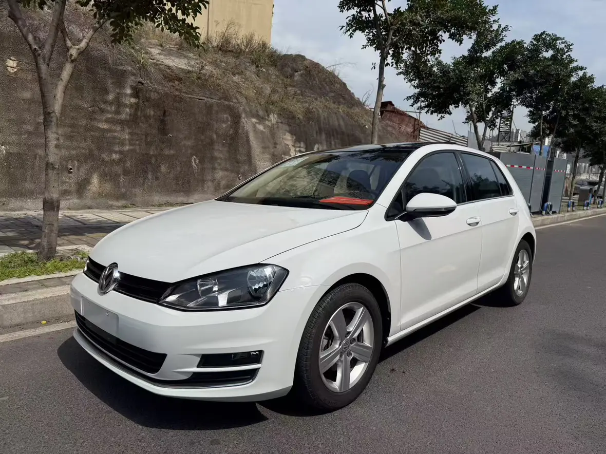 Volkswagen Golf  из Китая