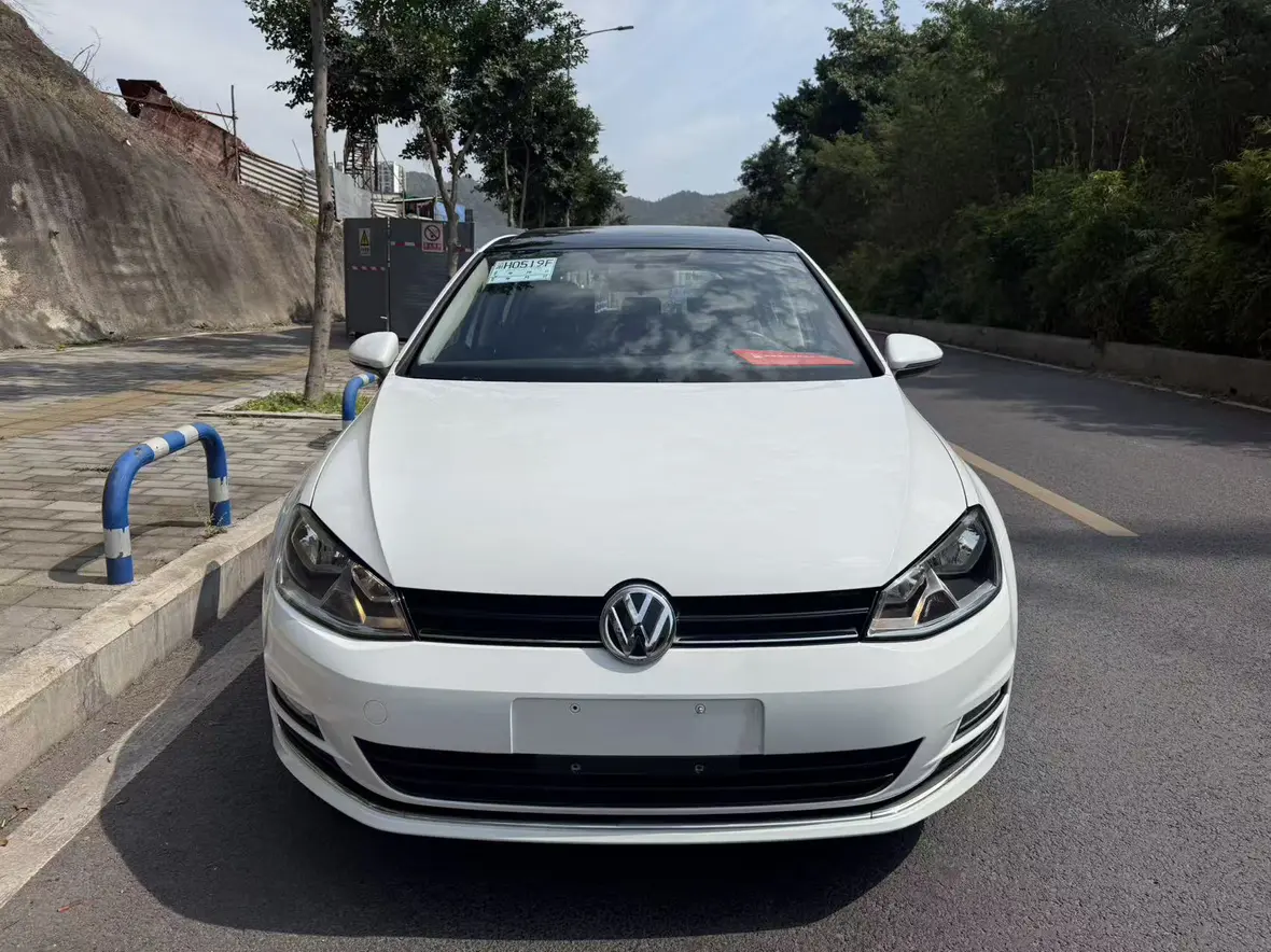 Volkswagen Golf  из Китая