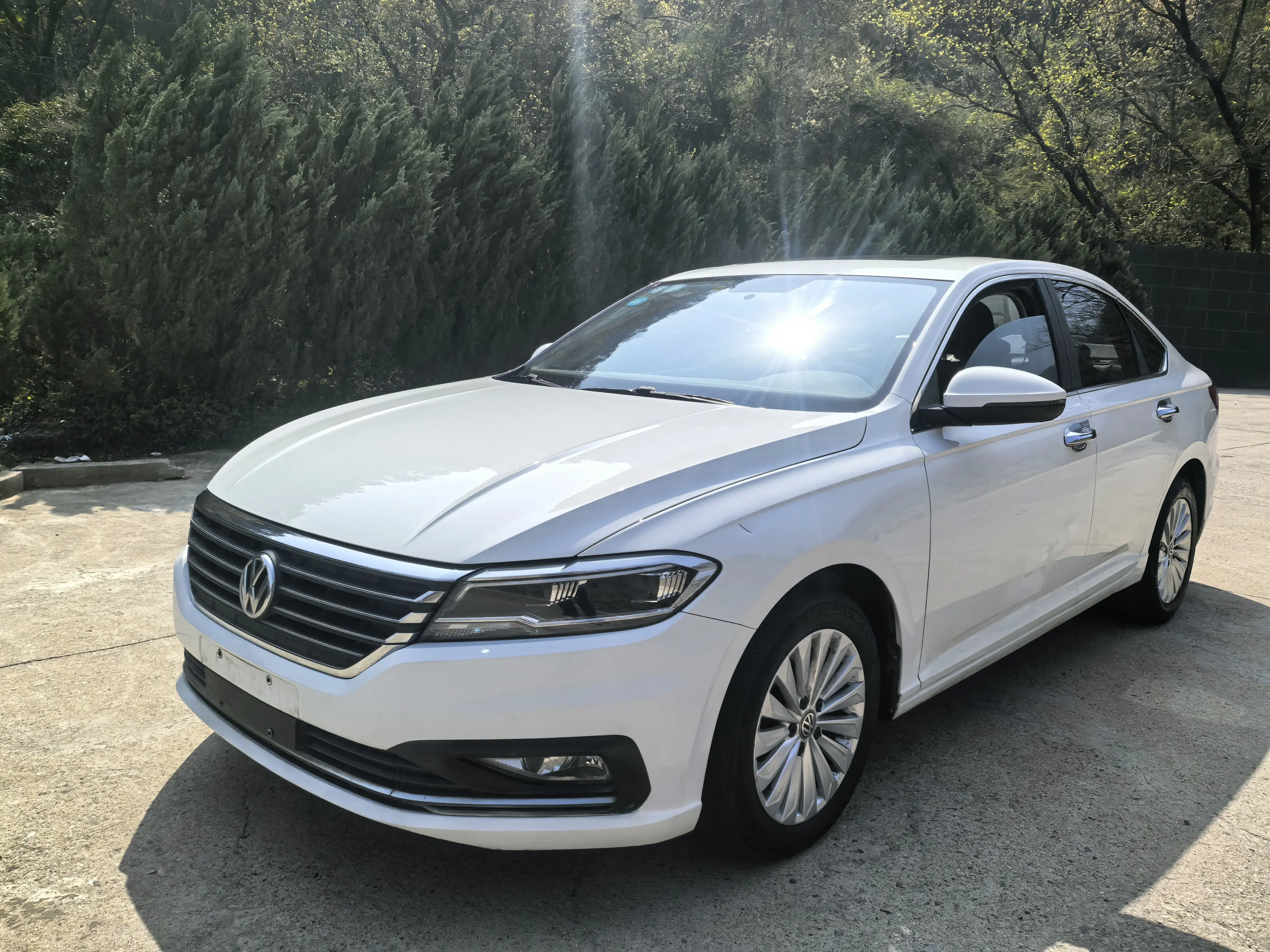 Volkswagen Lavida  из Китая