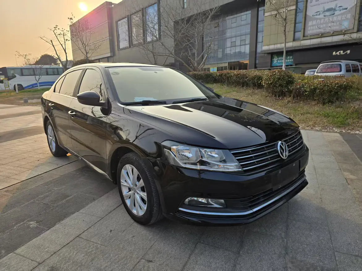 Volkswagen Lavida