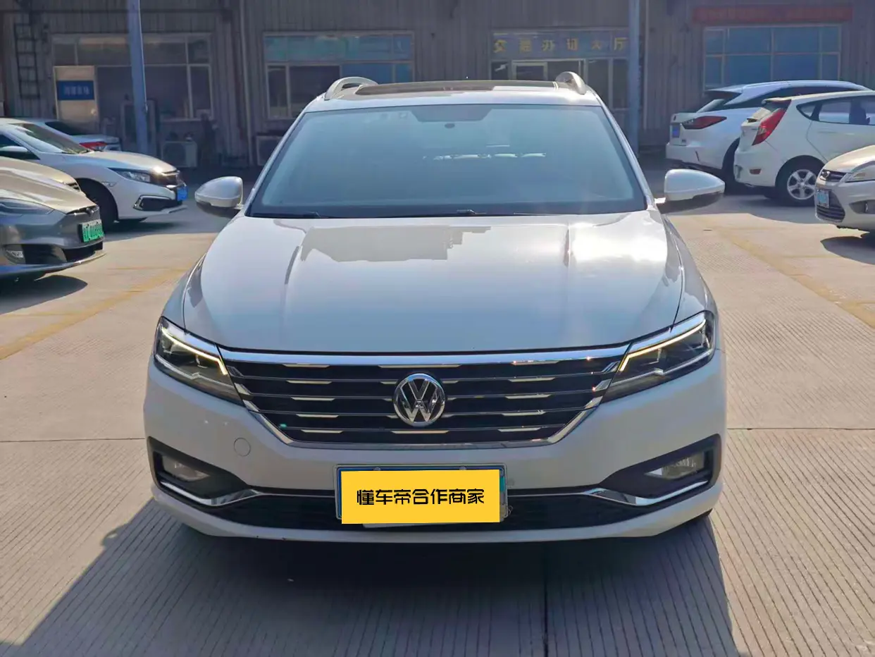 Volkswagen Lavida  из Китая