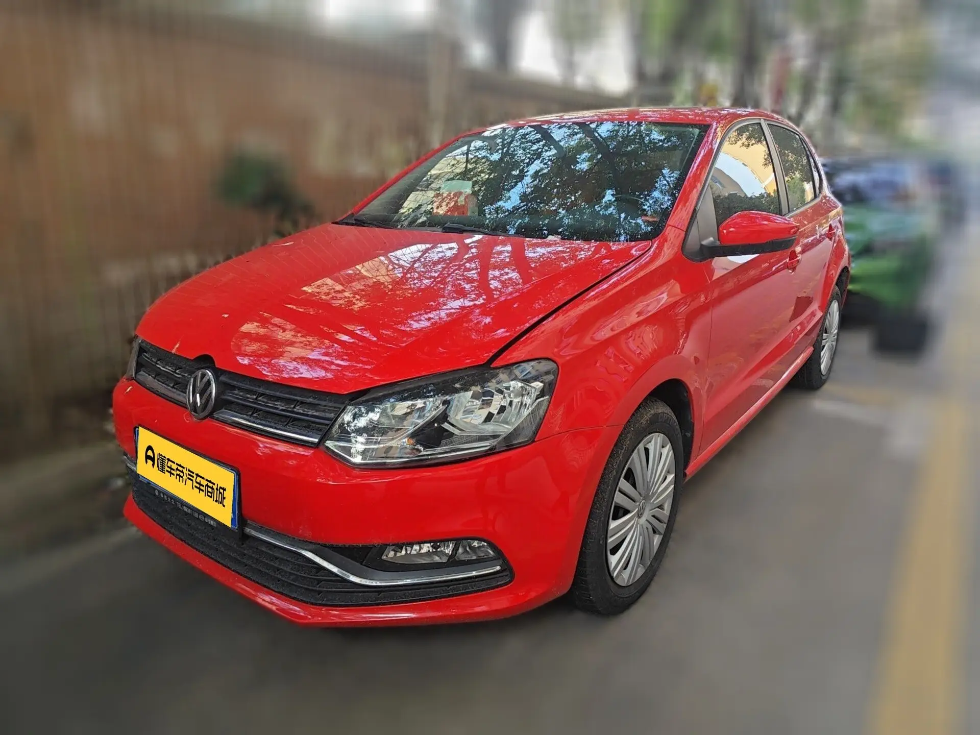 Volkswagen Polo  из Китая