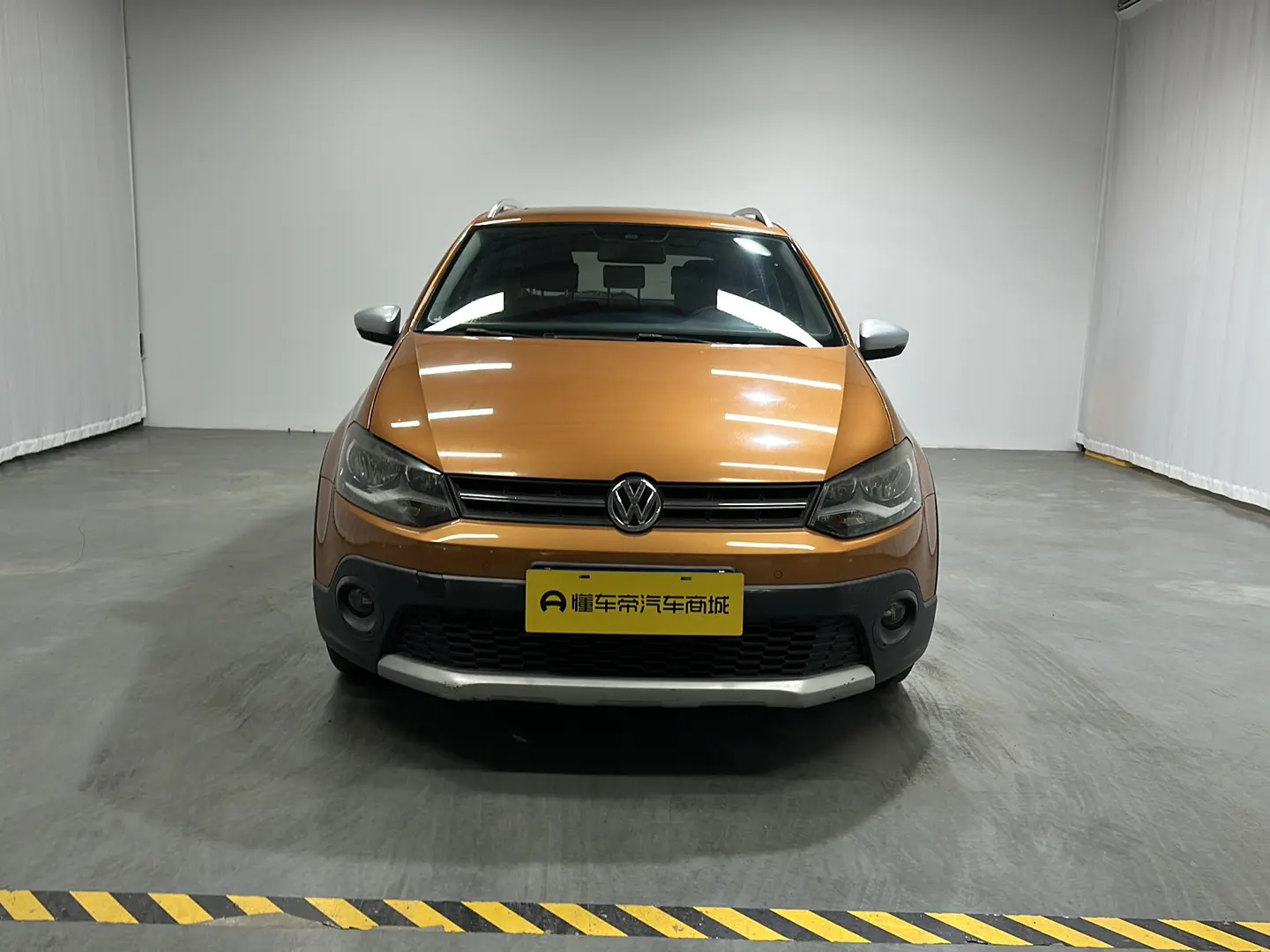 Volkswagen Polo  из Китая